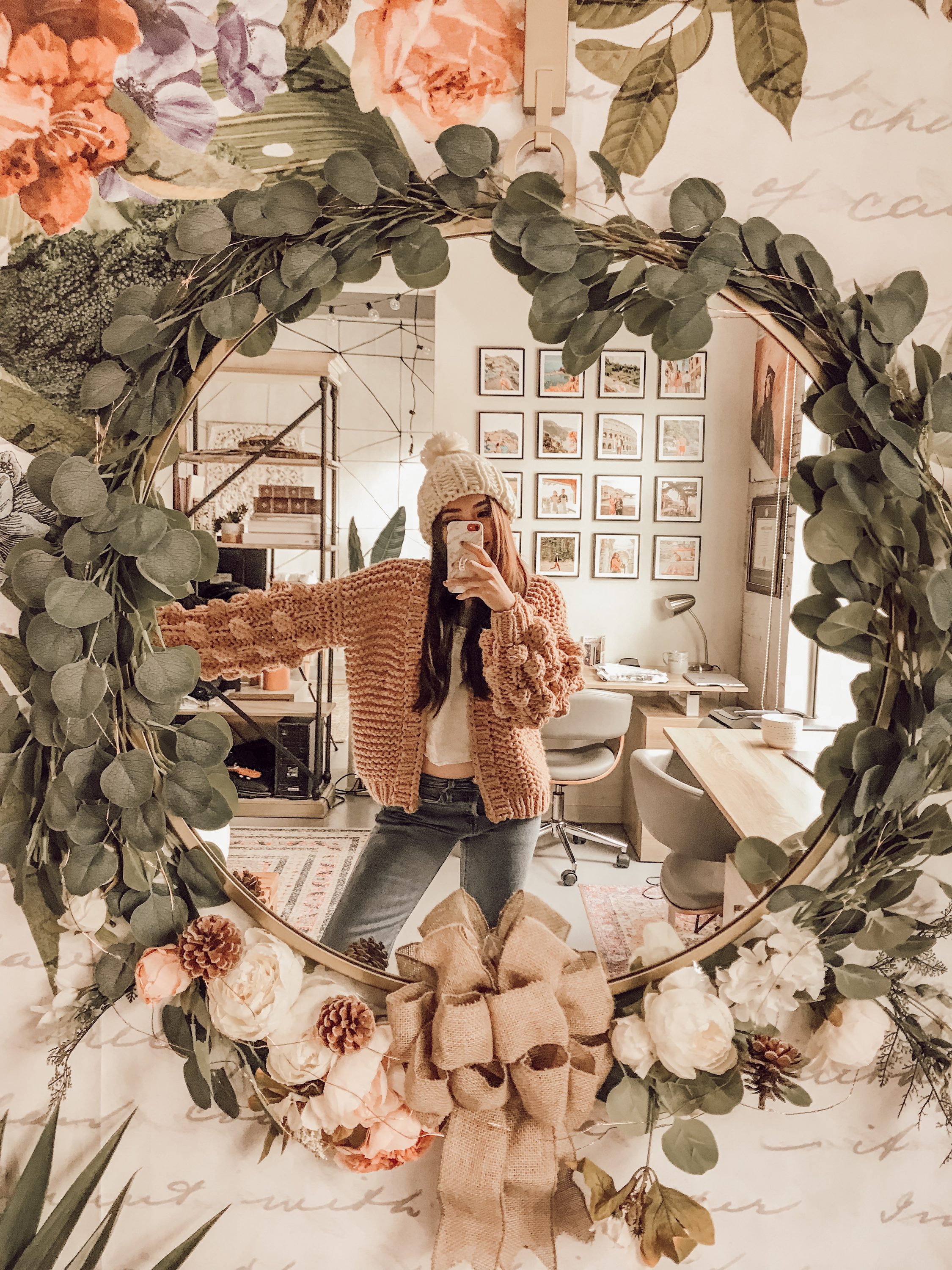 Varaluz 407A01GO Decor-Mirrors - View #13