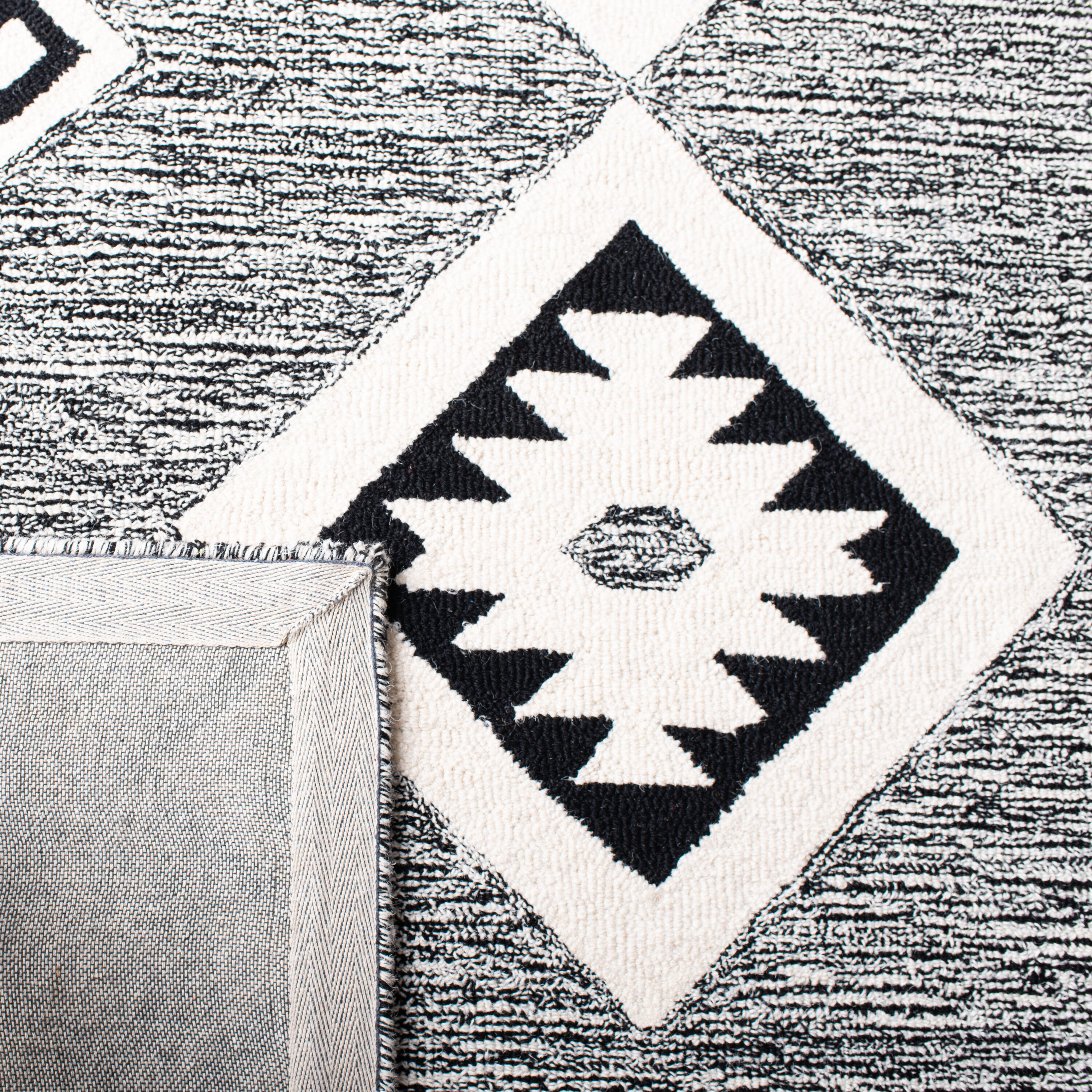 Safavieh APN814Z-6 rugs - View #3