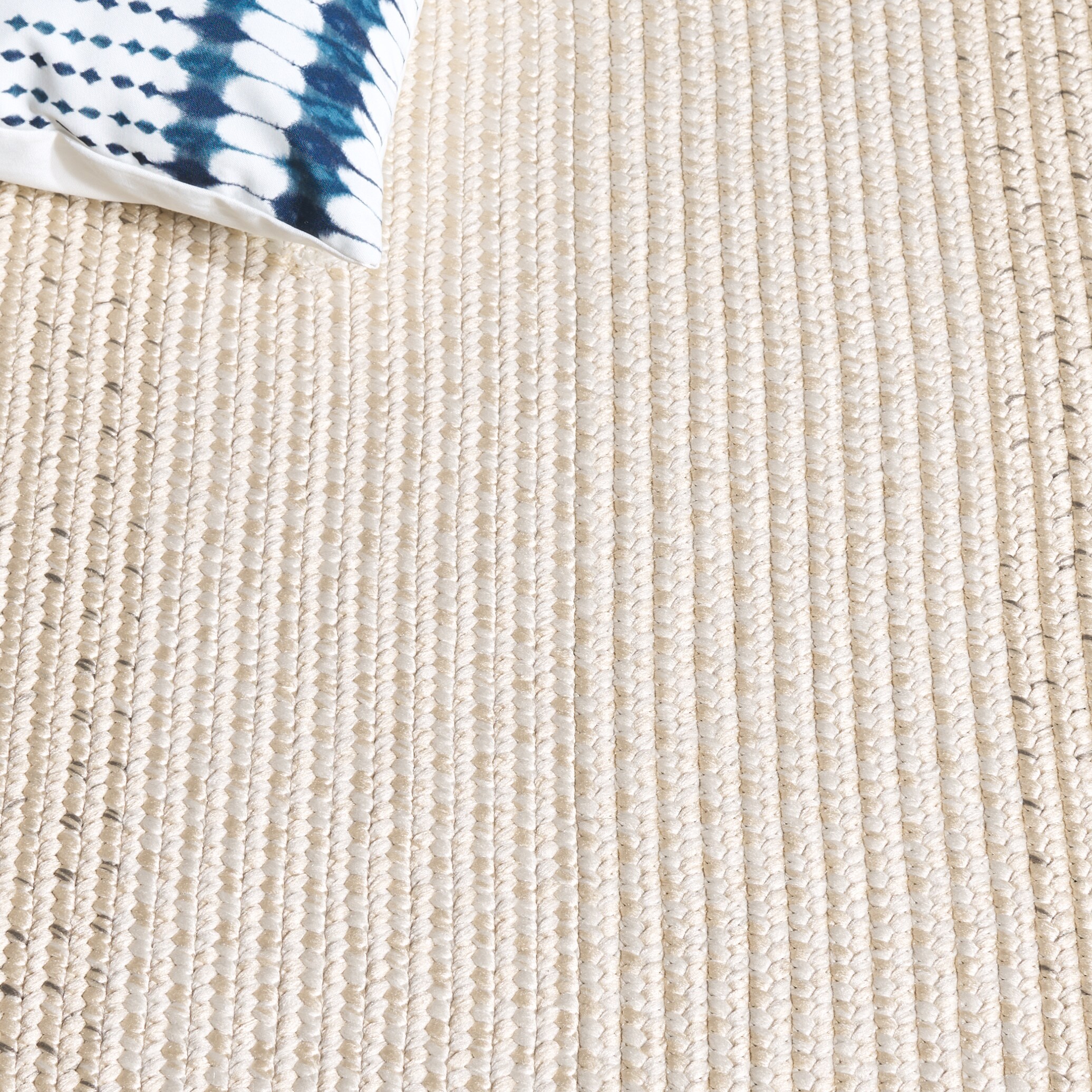 Safavieh BRA220A-5OV rugs - View #5