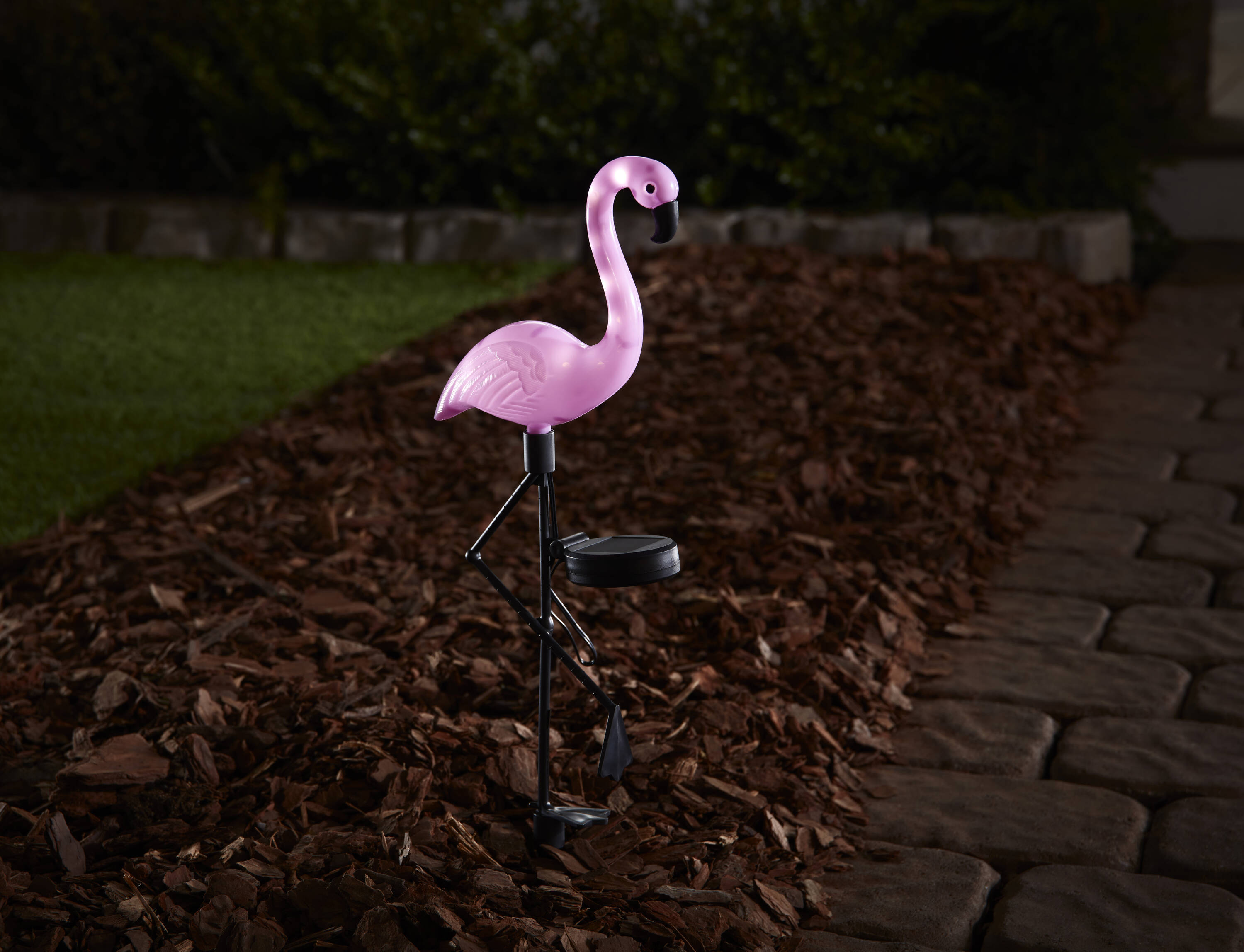 Harbor Breeze Flamingo 0.16 -Watt Pink Solar LED Outdoor Path Light ( 2700-K )