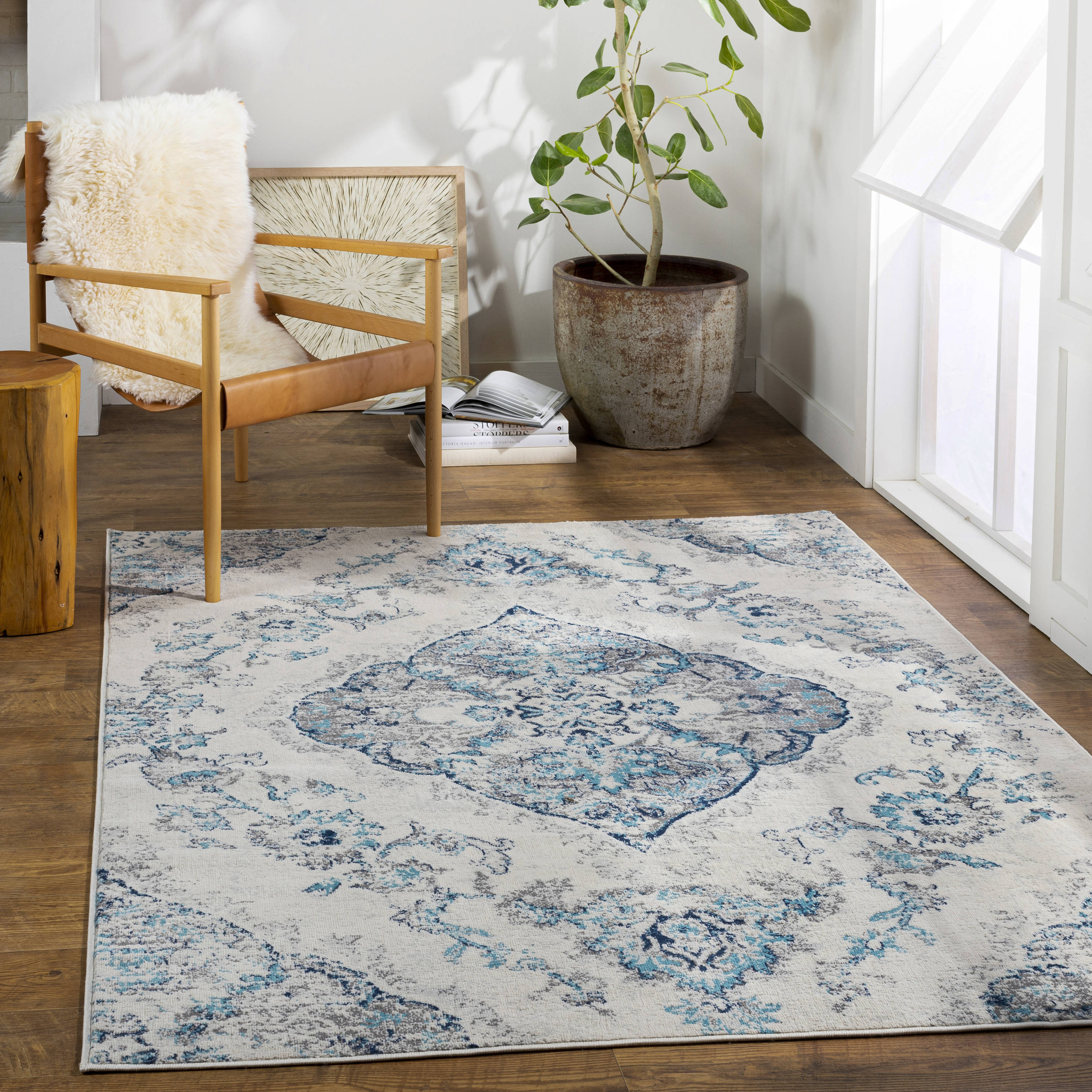 Surya FSA2336-5371 Floransa 5 X 7 (ft) Navy/White Indoor Medallion Oriental Area Rug