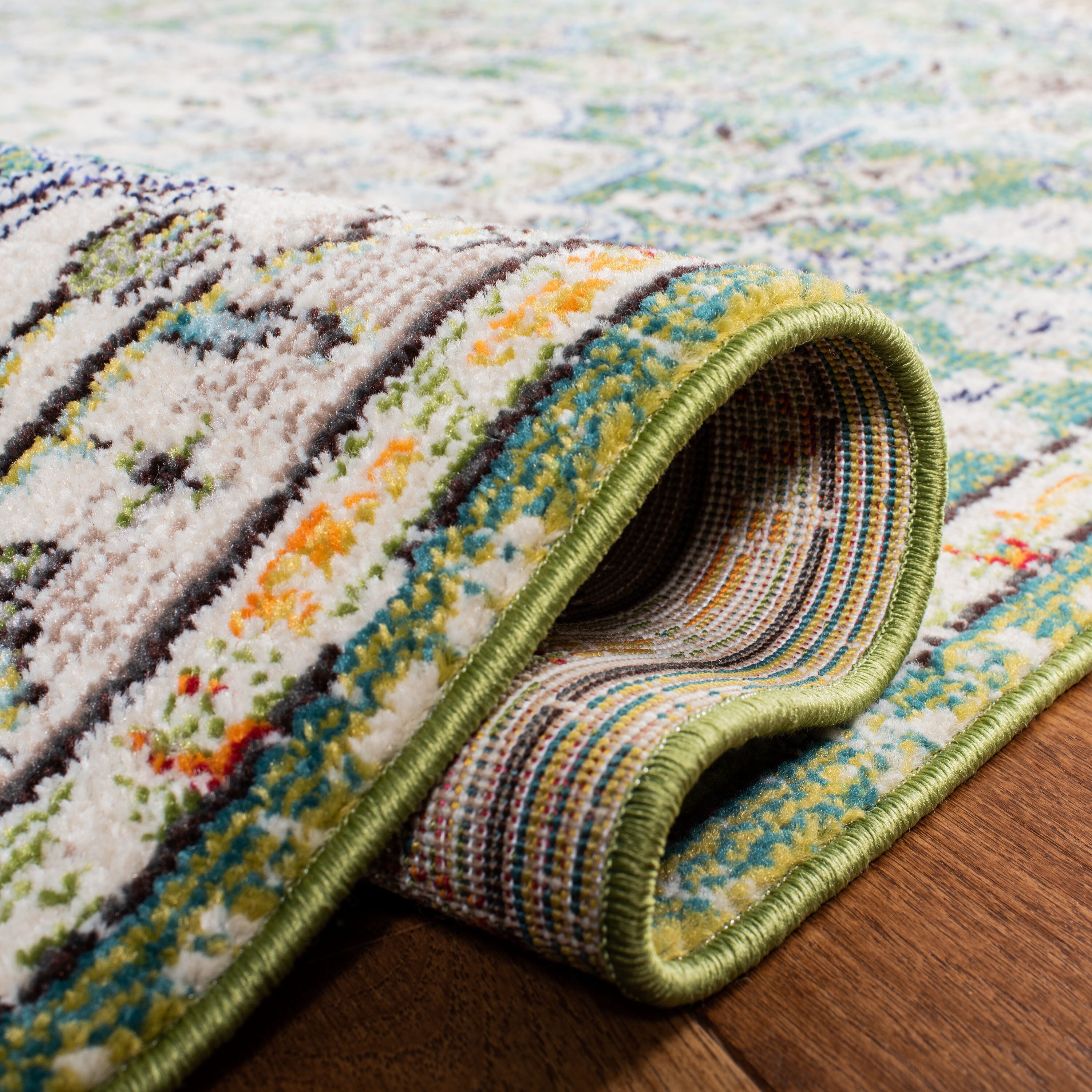 Safavieh MAD447Y-7R rugs - View #5
