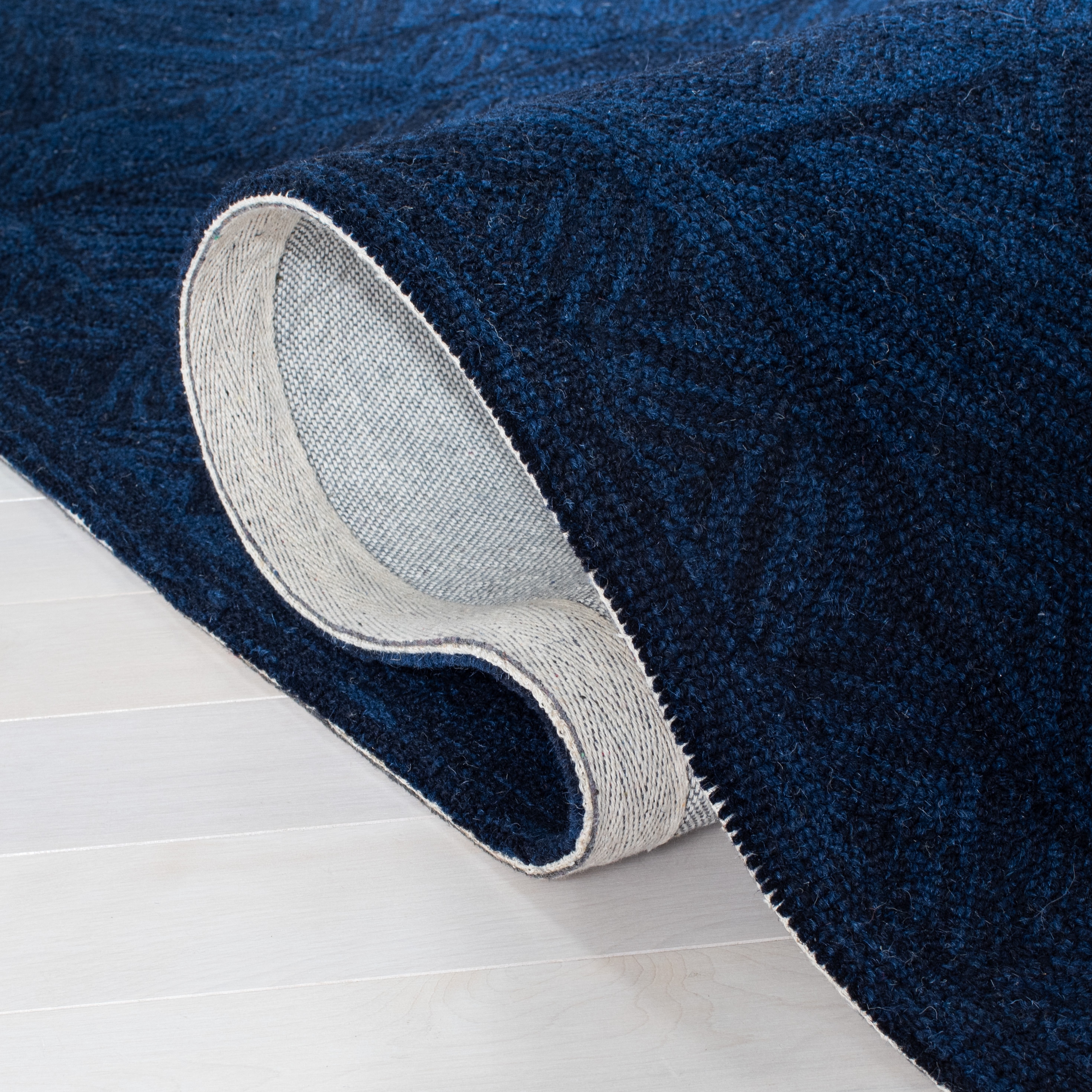 Metro Blue Hand-Tufted Wool 3' x 5' Area Rug