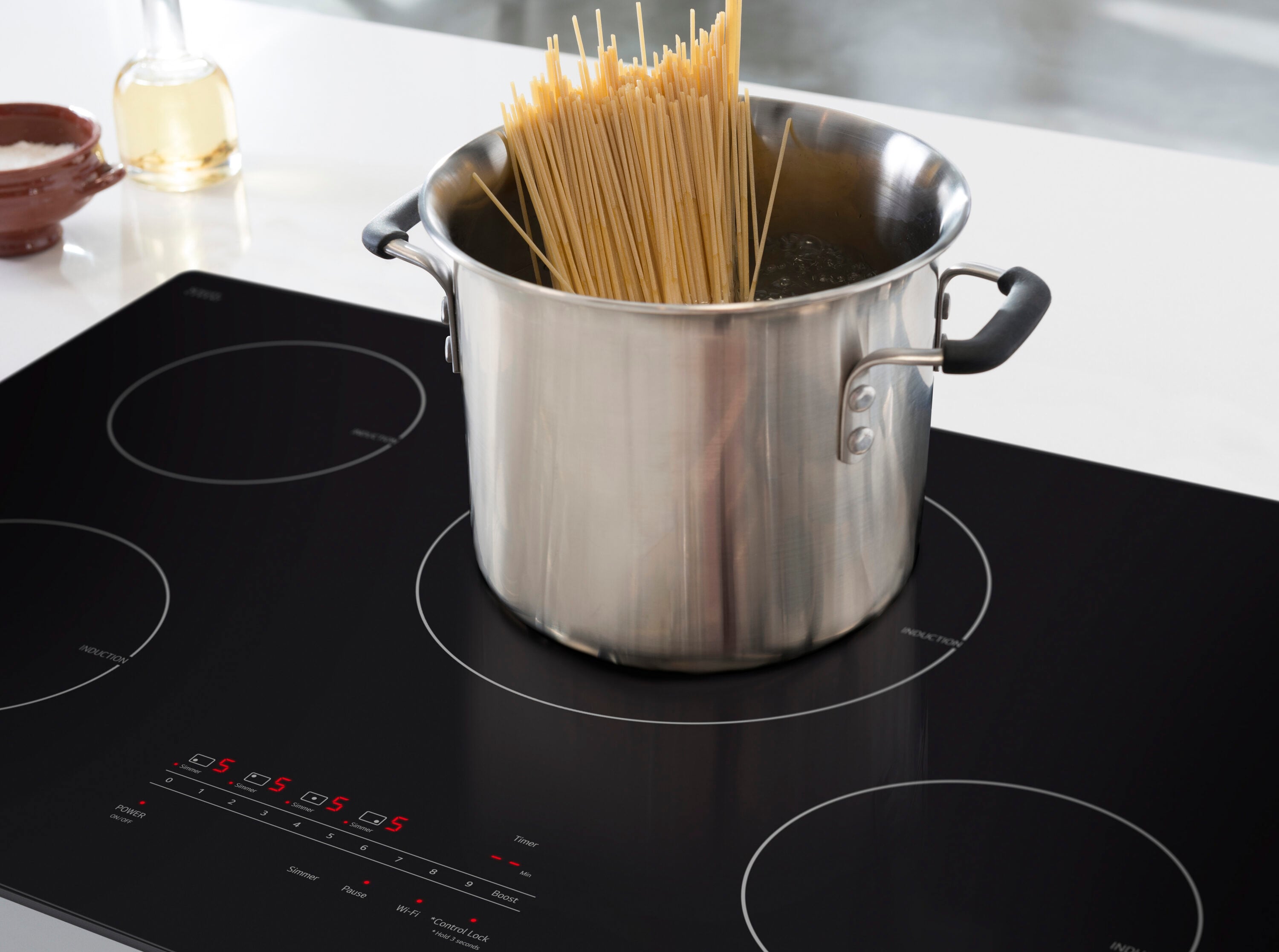 LG CBIH3013BE Induction-Cooktops - View #4
