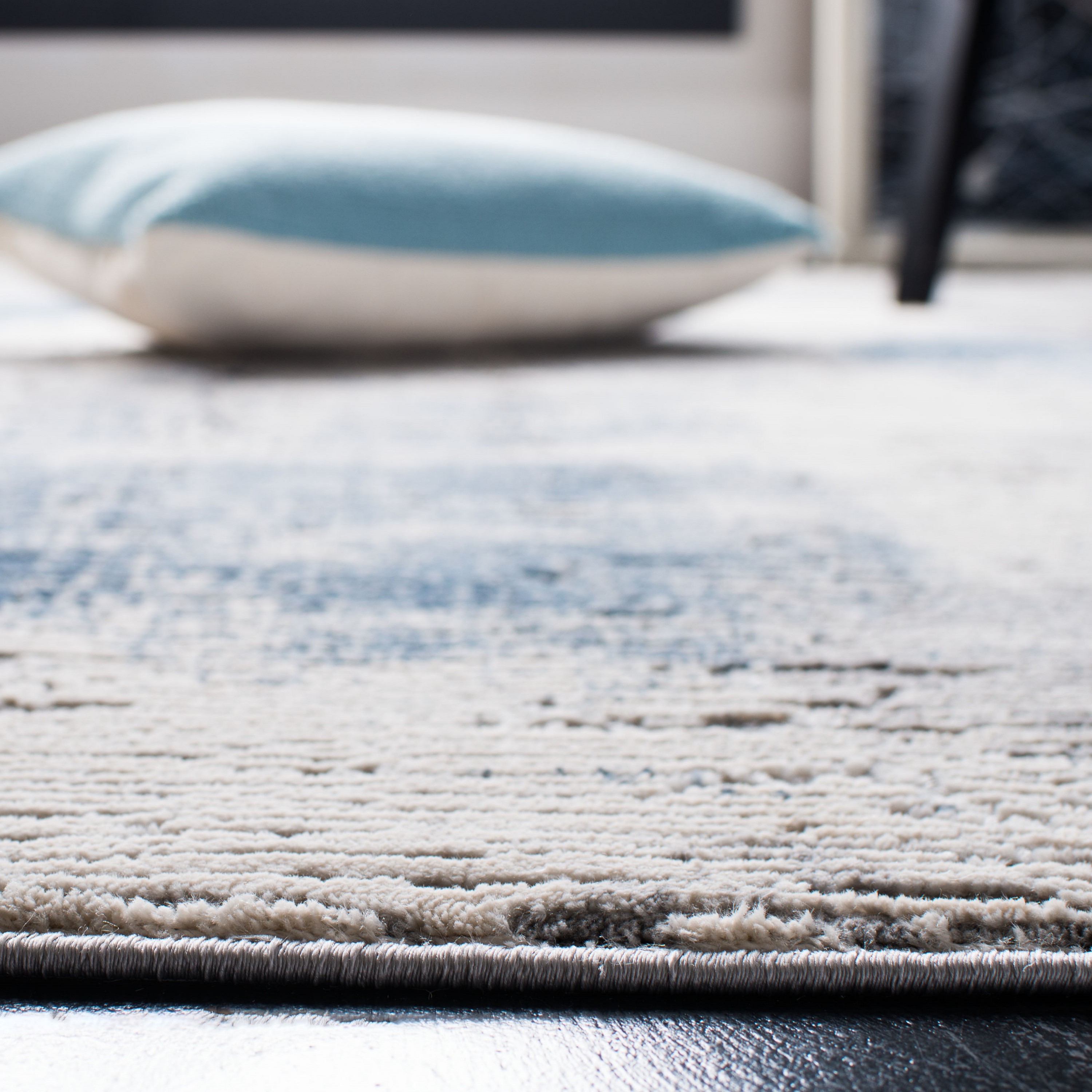 Safavieh INV411F-8 rugs - View #5