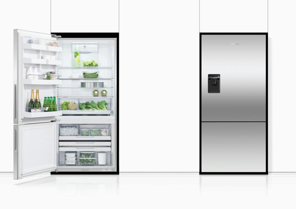 Fisher & Paykel RF170BLPUX6 N Bottom-Freezer-Refrigerators - View #5