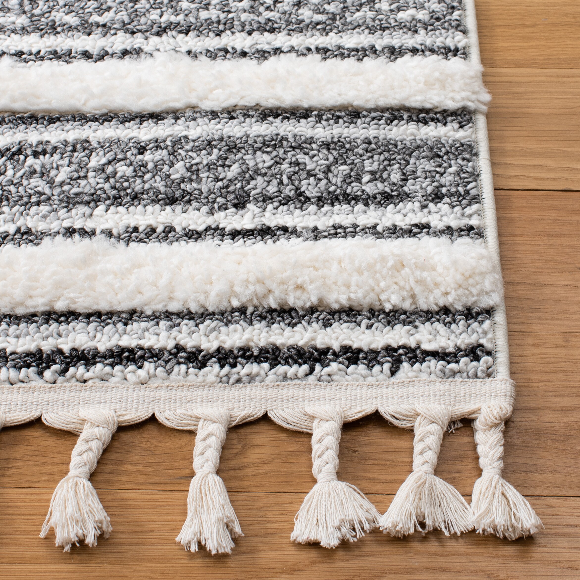 Safavieh MTS620F-7SQ rugs - View #2