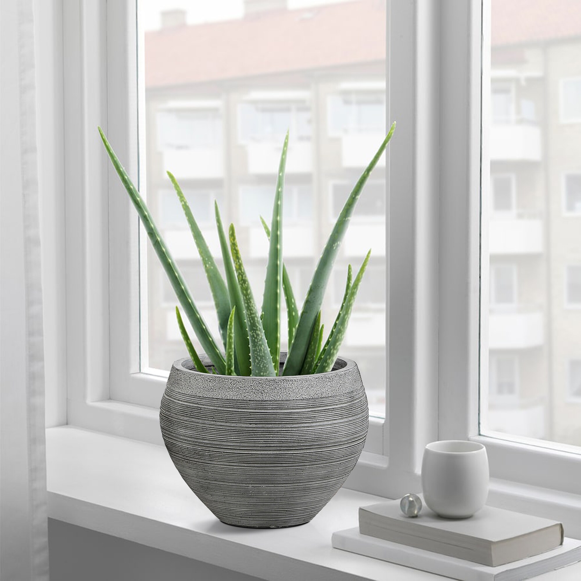 LuxenHome WH054 Planter-Window-Box - View #3