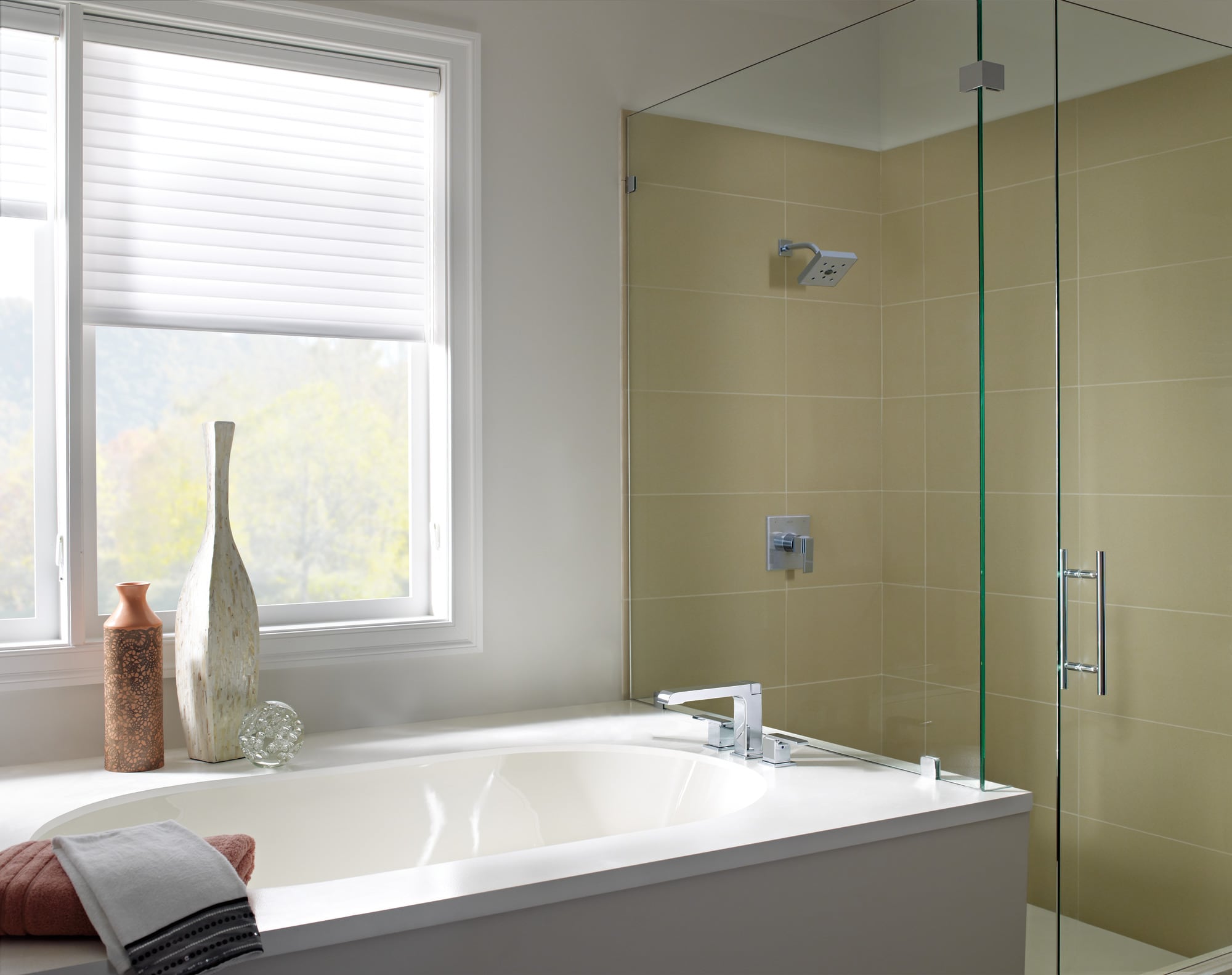 Delta T2767 Roman-Tub-Faucets - View #2