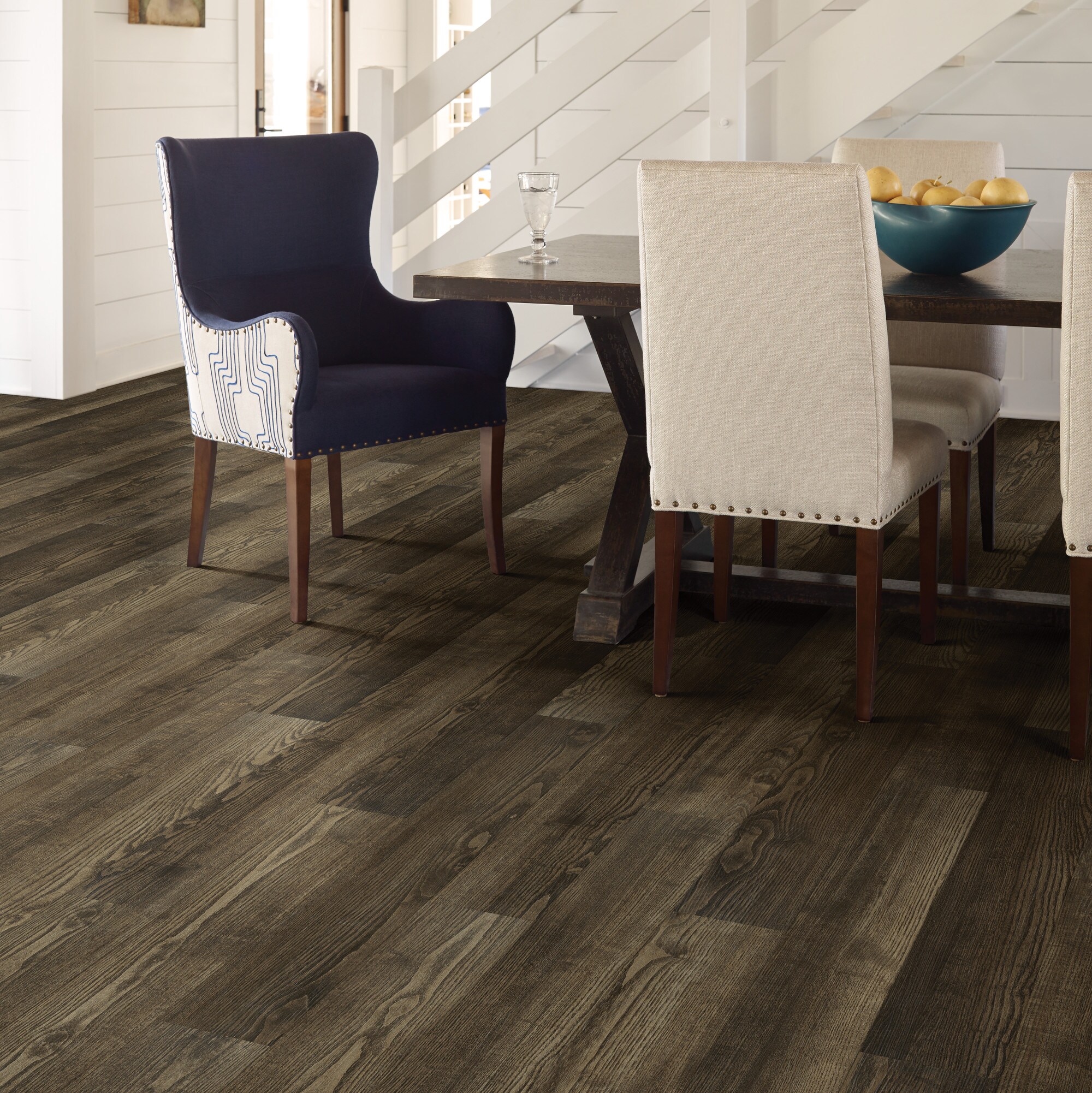 Shaw LX92907008 Vinyl-Plank - View #3