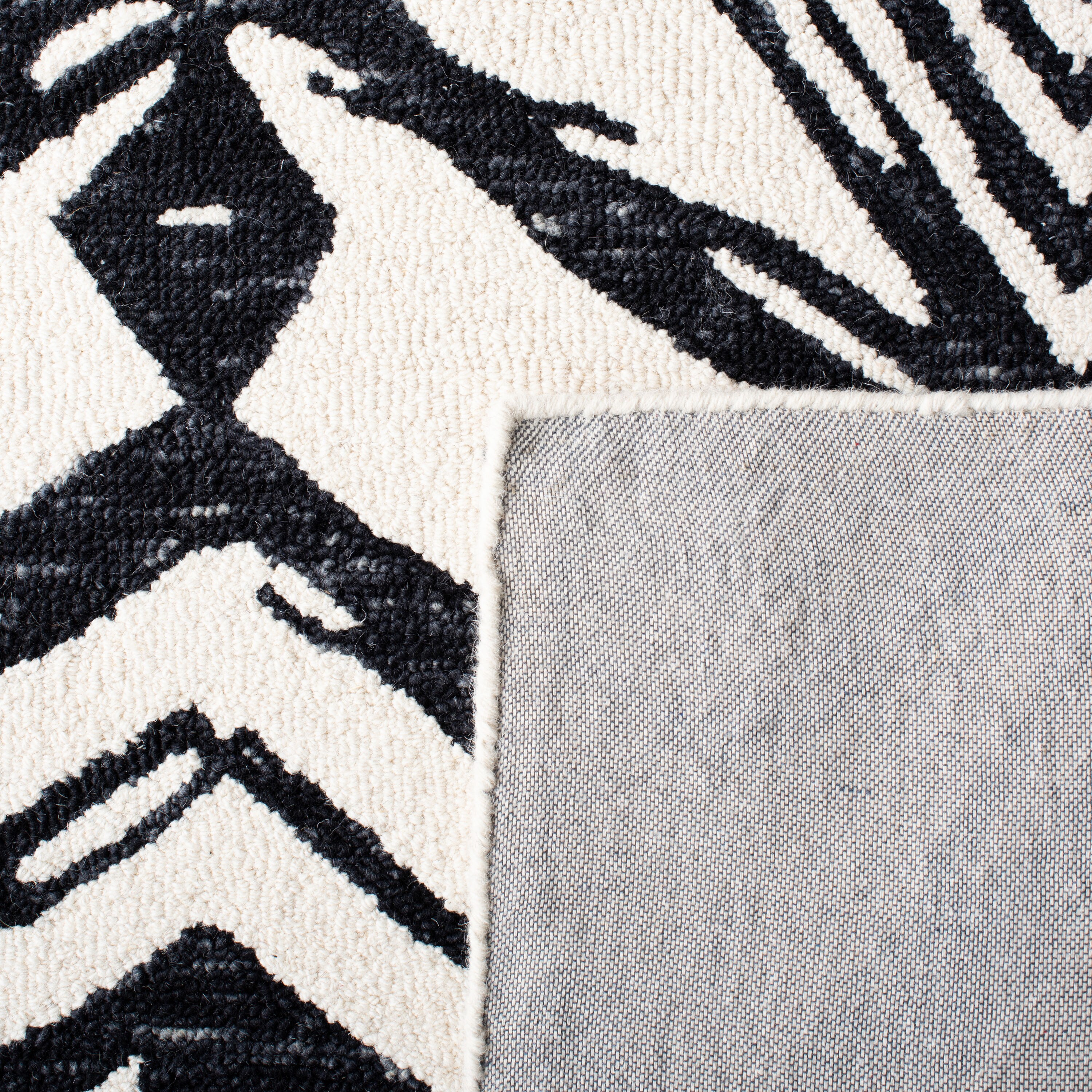 Elegance Noir Hand-Tufted Wool Rectangular Area Rug