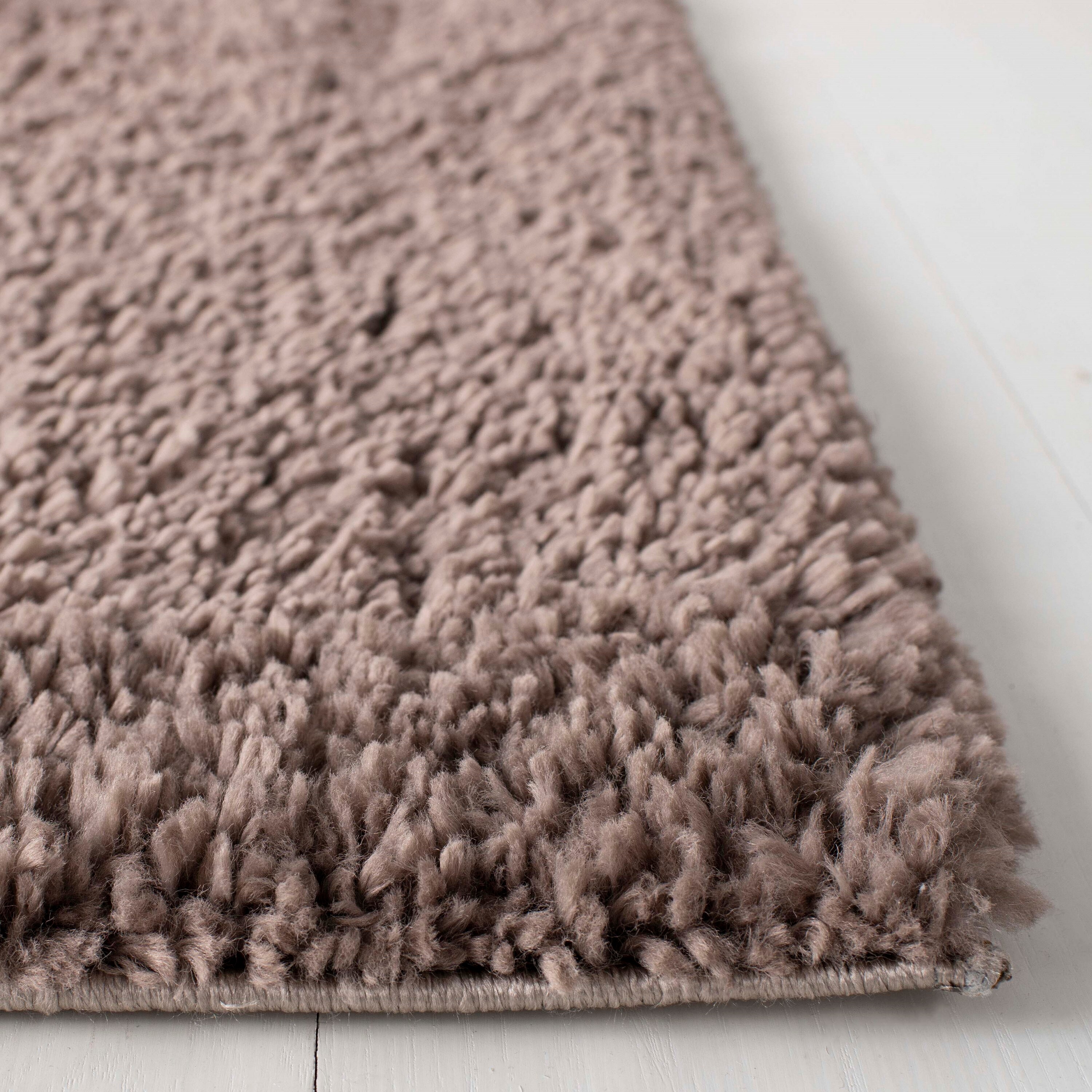 Safavieh AUG900R-28 rugs - View #4