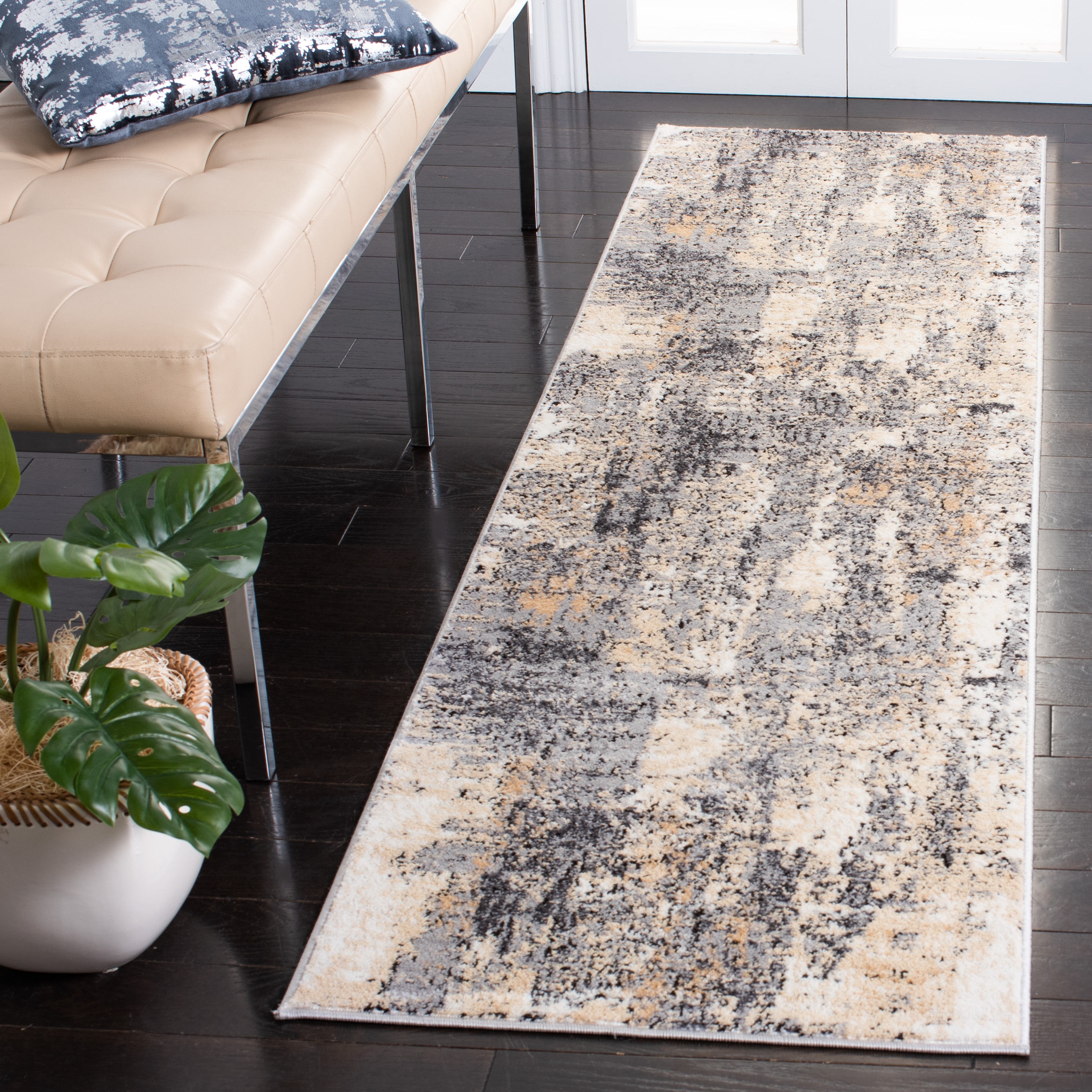 Safavieh ALA777H-28 Amelia Graine 2 x 8 (ft) Loomed Polypropylene Gray/Gold Rectangular Indoor Distressed/Overdyed Bohemian/Eclectic Runner rug