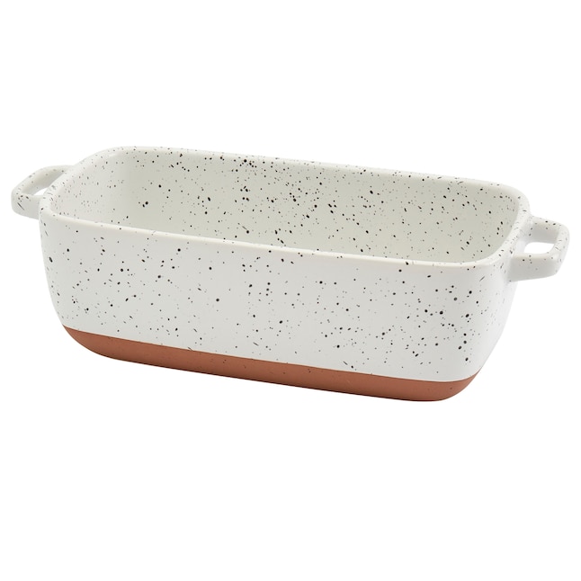 DOLLY PARTON THIS STONEWARE LOAF PAN COMBINES MODERN CONVENIENCE