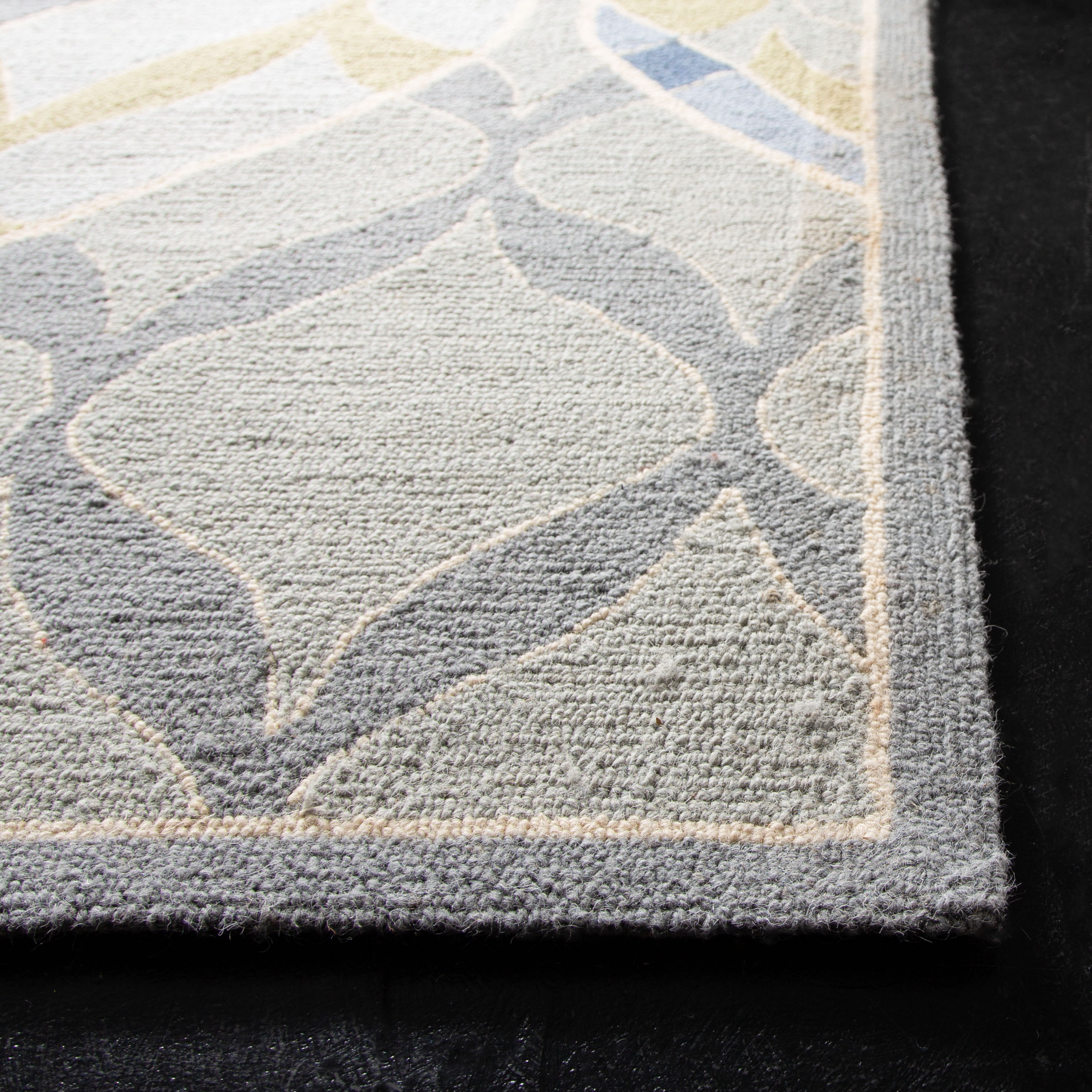 Safavieh HK180A-28 rugs - View #4