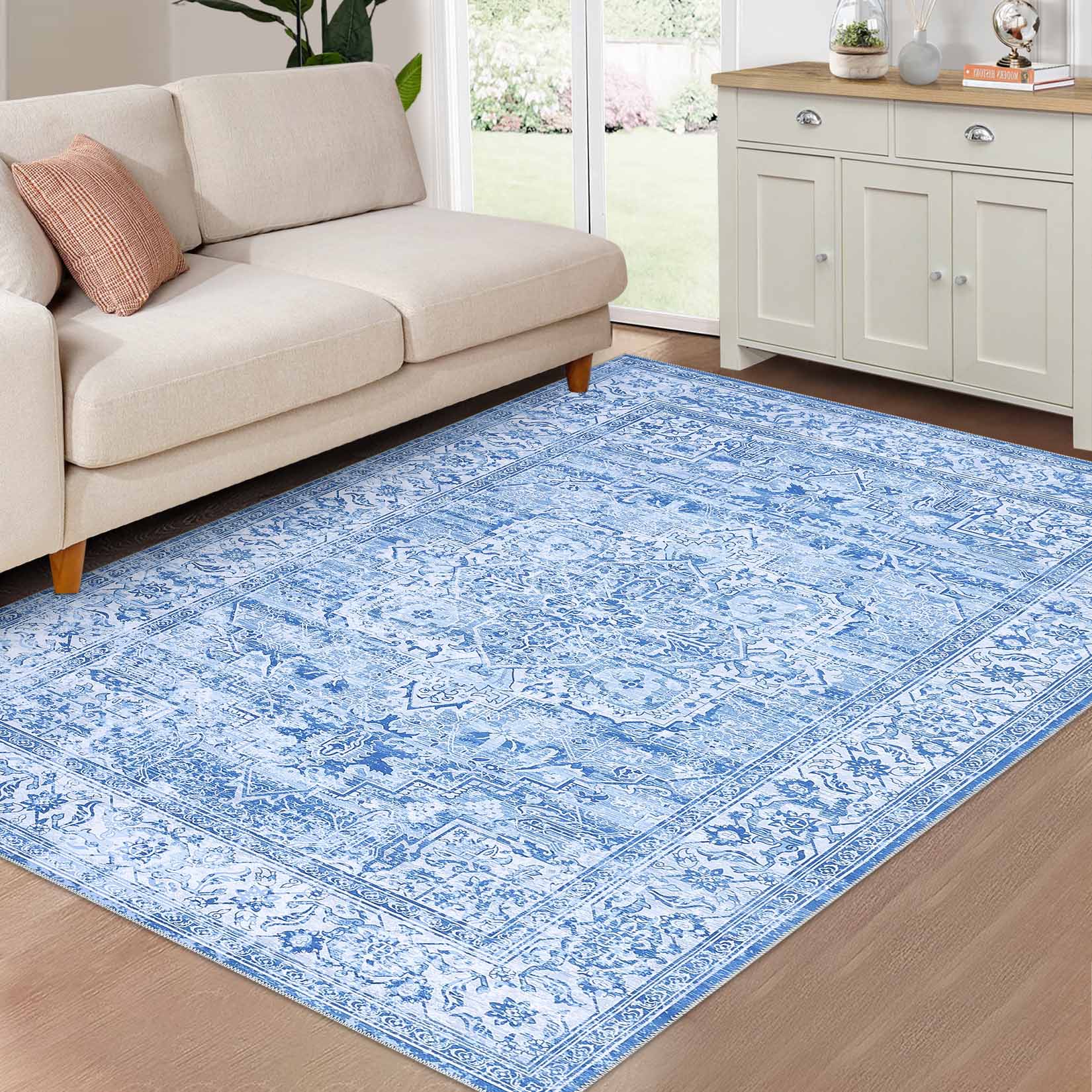 Garvee YXY-LO-PHO-10H0WJHR 5 x 7 (ft) Loomed Blue Rectangular Indoor Floral/Botanical Persian Machine washable Pet Friendly Area rug