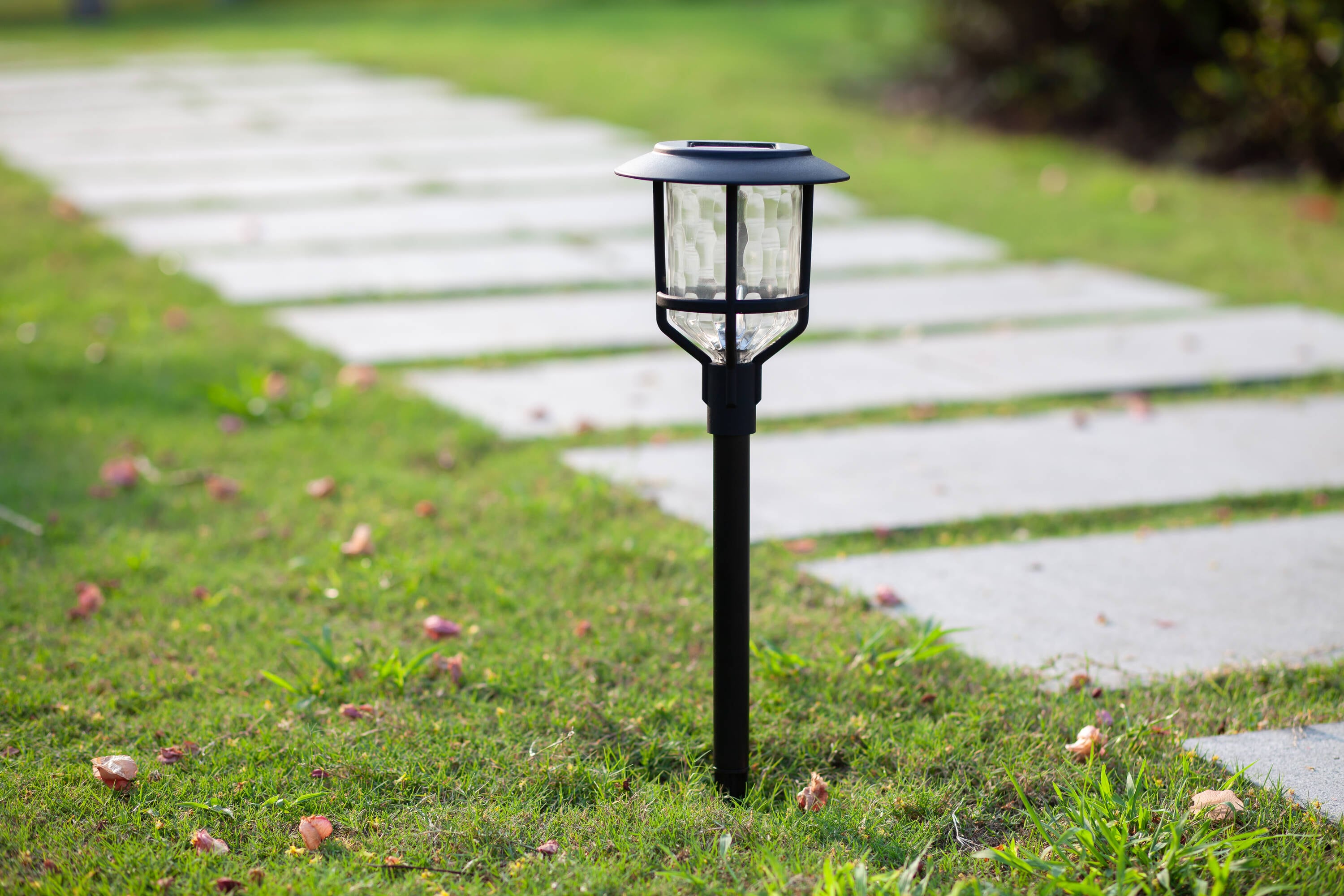 Patriot solar landscape lights sales