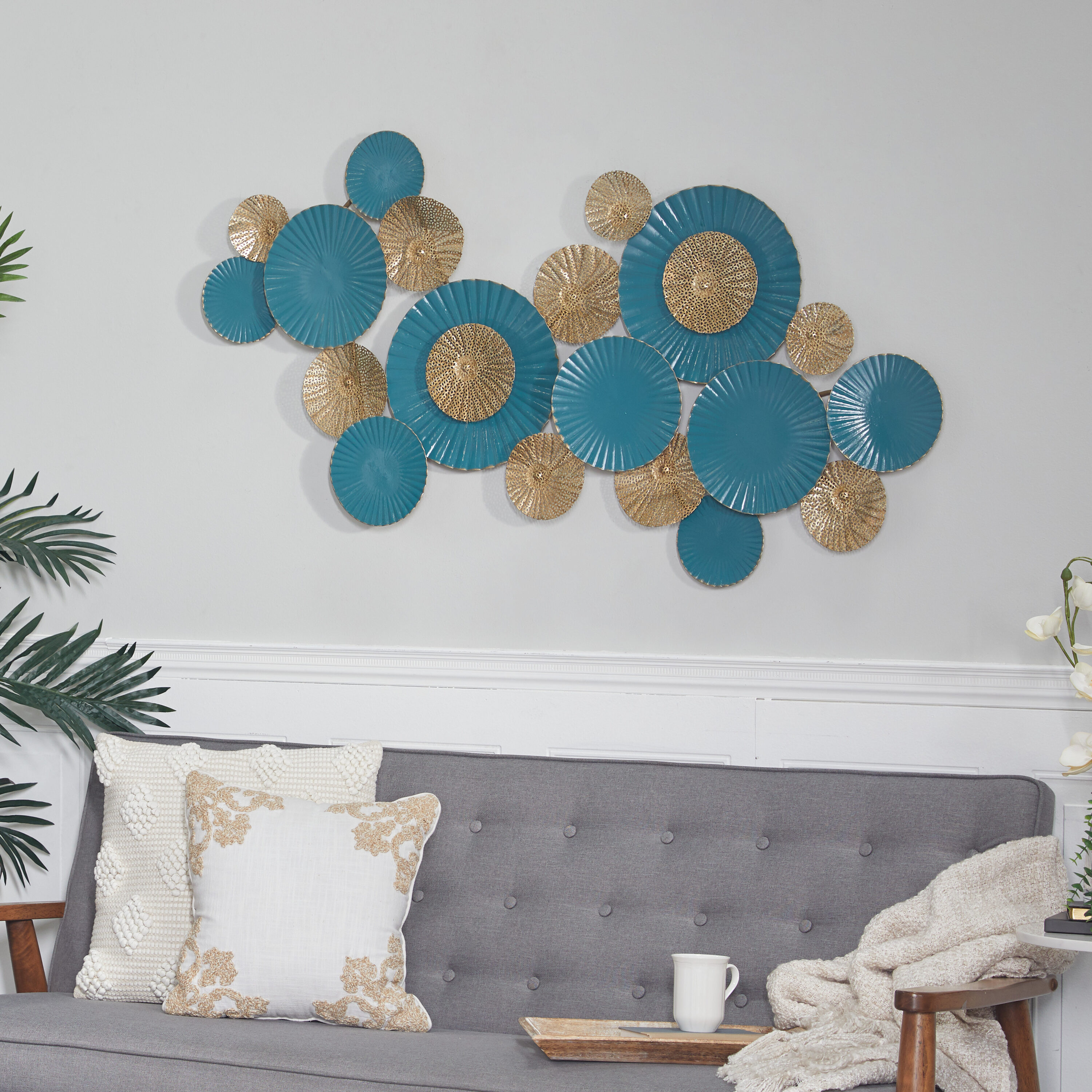 Grayson Lane 83132 3-Inches W x 26.0-Inches H Metal Plate with Textured Pattern Abstract Wall sculpture
