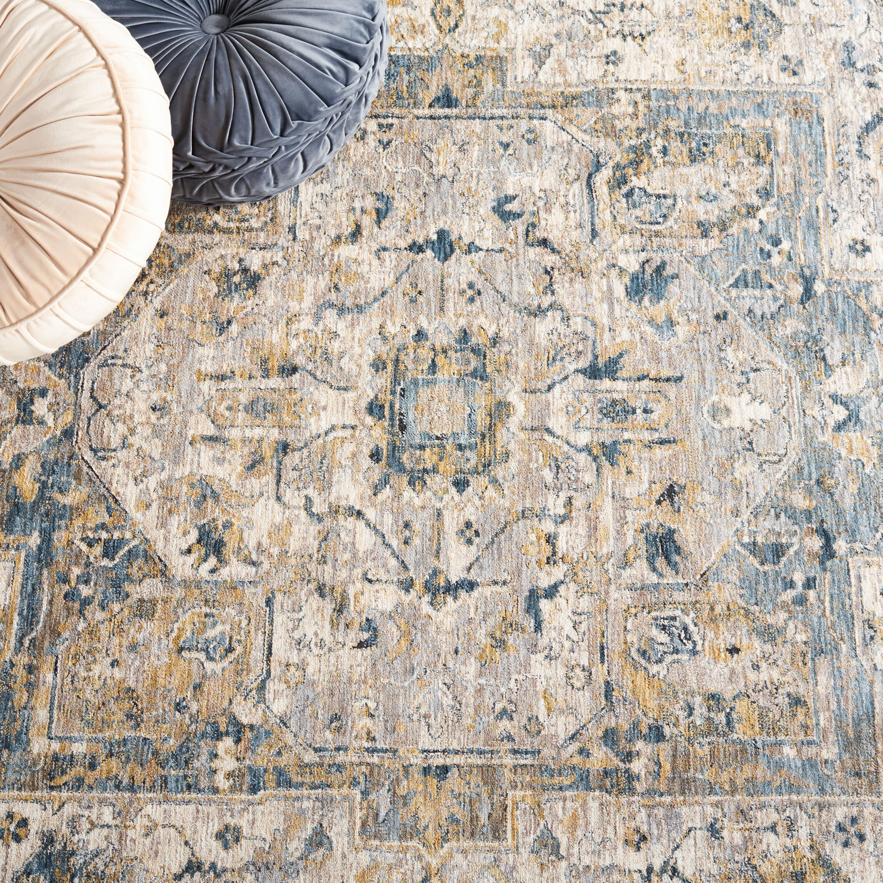Safavieh VAL568A-6SQ rugs - View #6