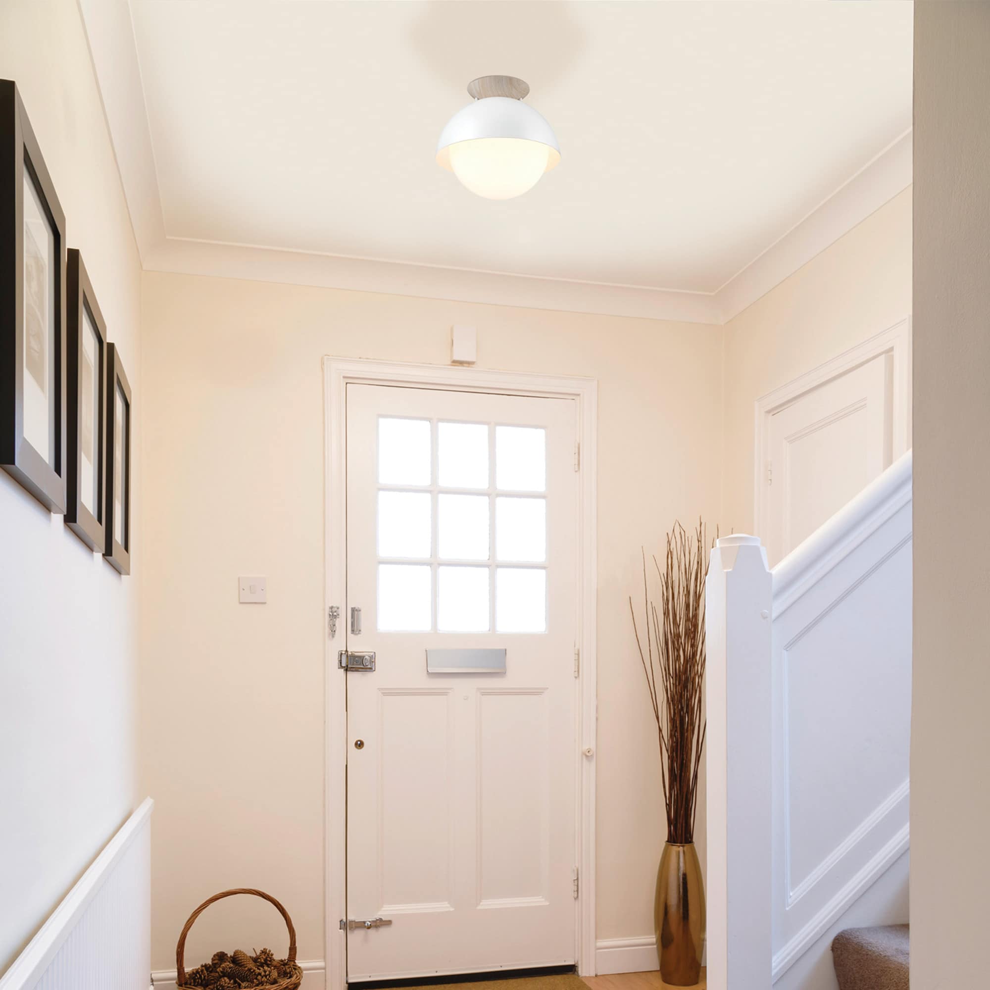 Globe Electric 60316 10-in Matte White Flush Mount Light