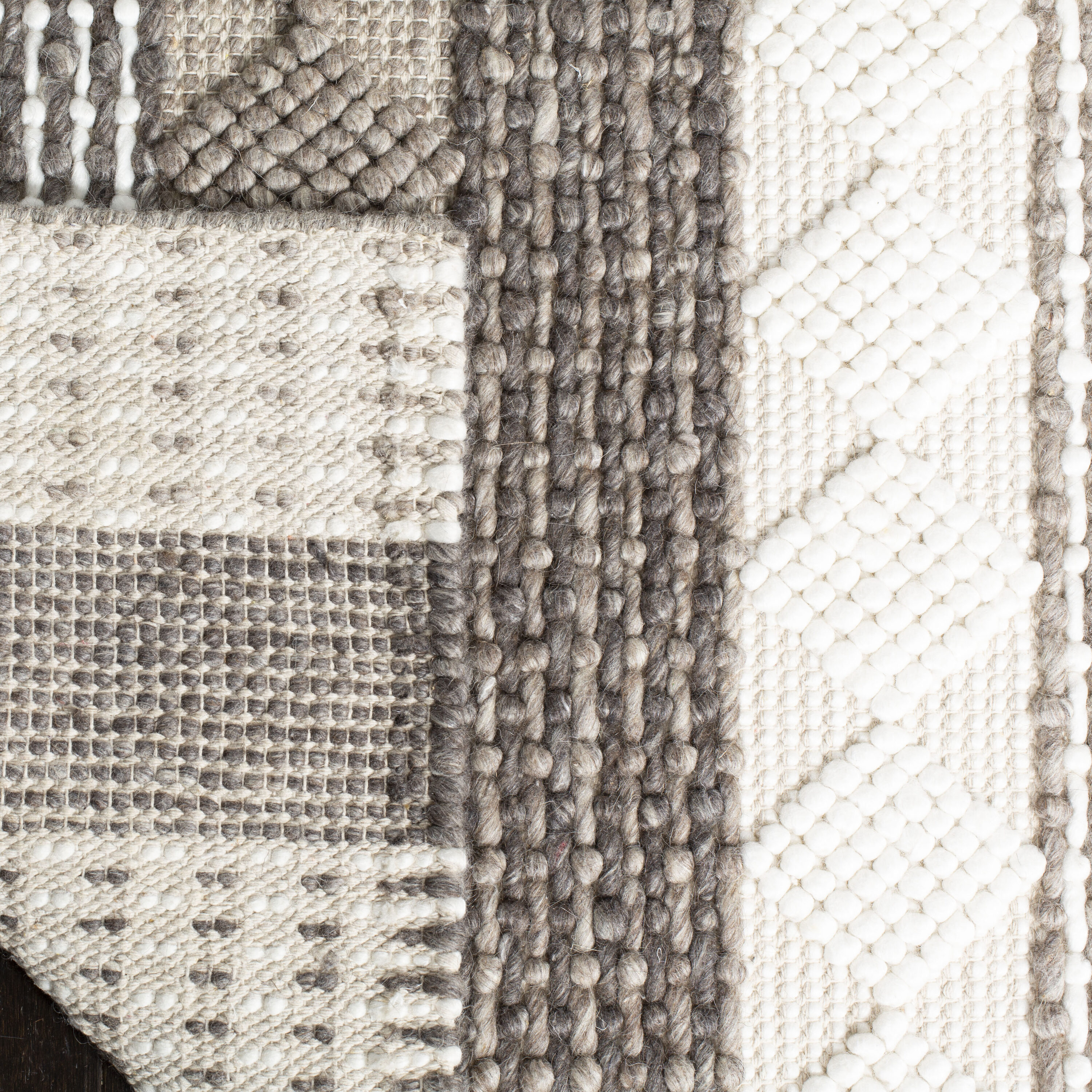 Safavieh NAT252F-28 rugs - View #3