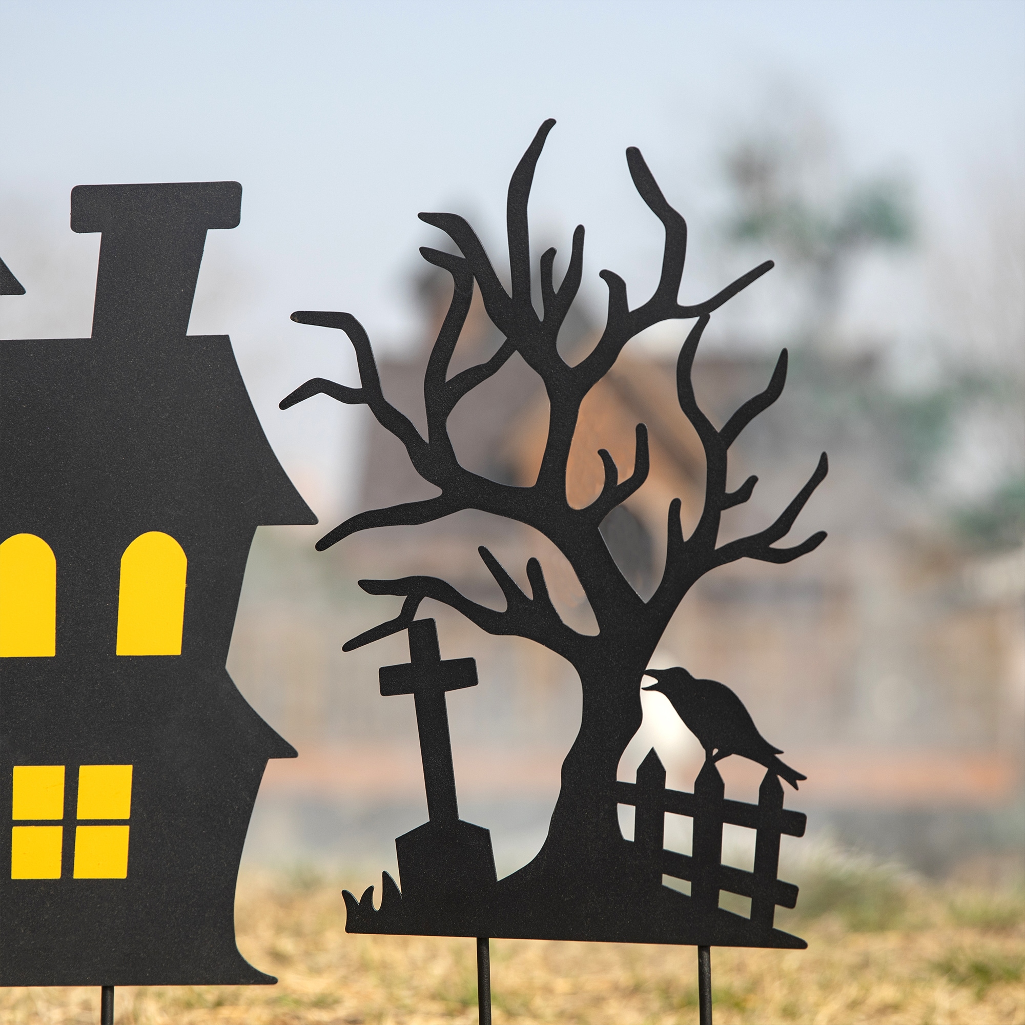 Glitzhome 2-ft Haunted House Yard Decoration 2030200006 at Lowes.com