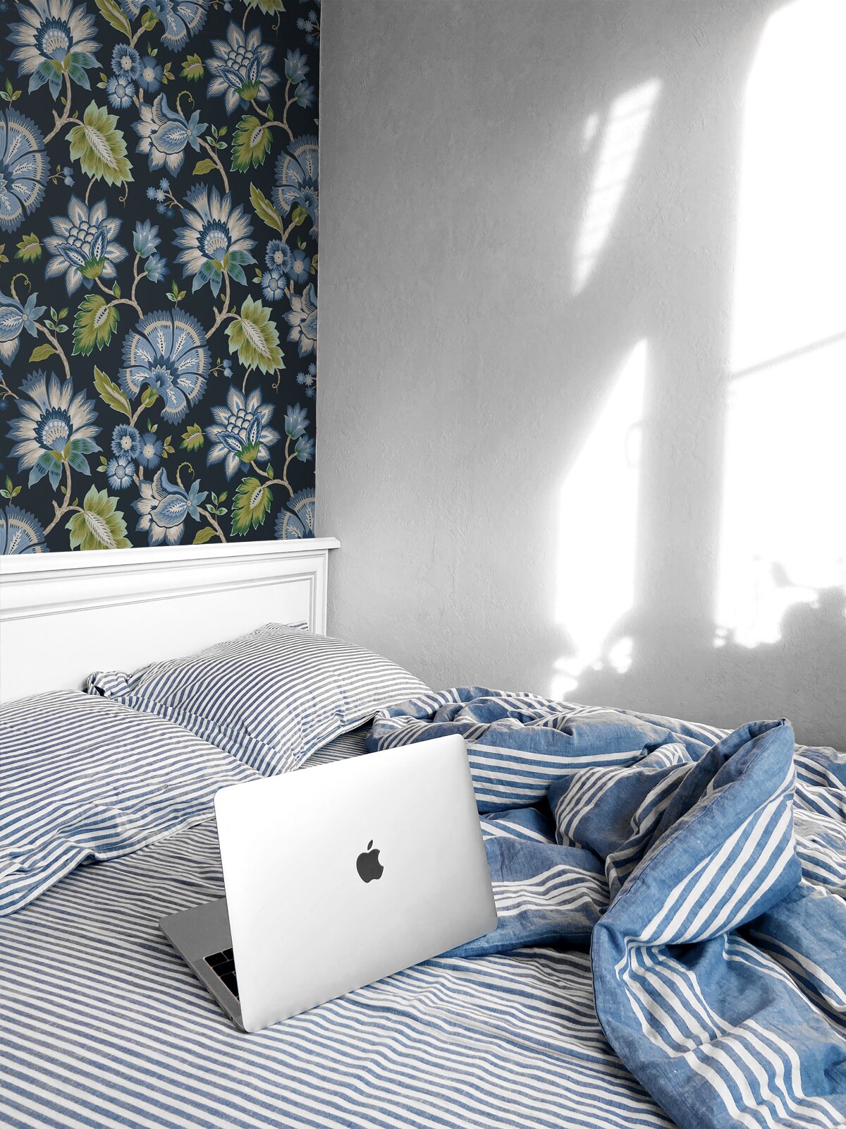 NextWall NW42712 wallpaper - View #3