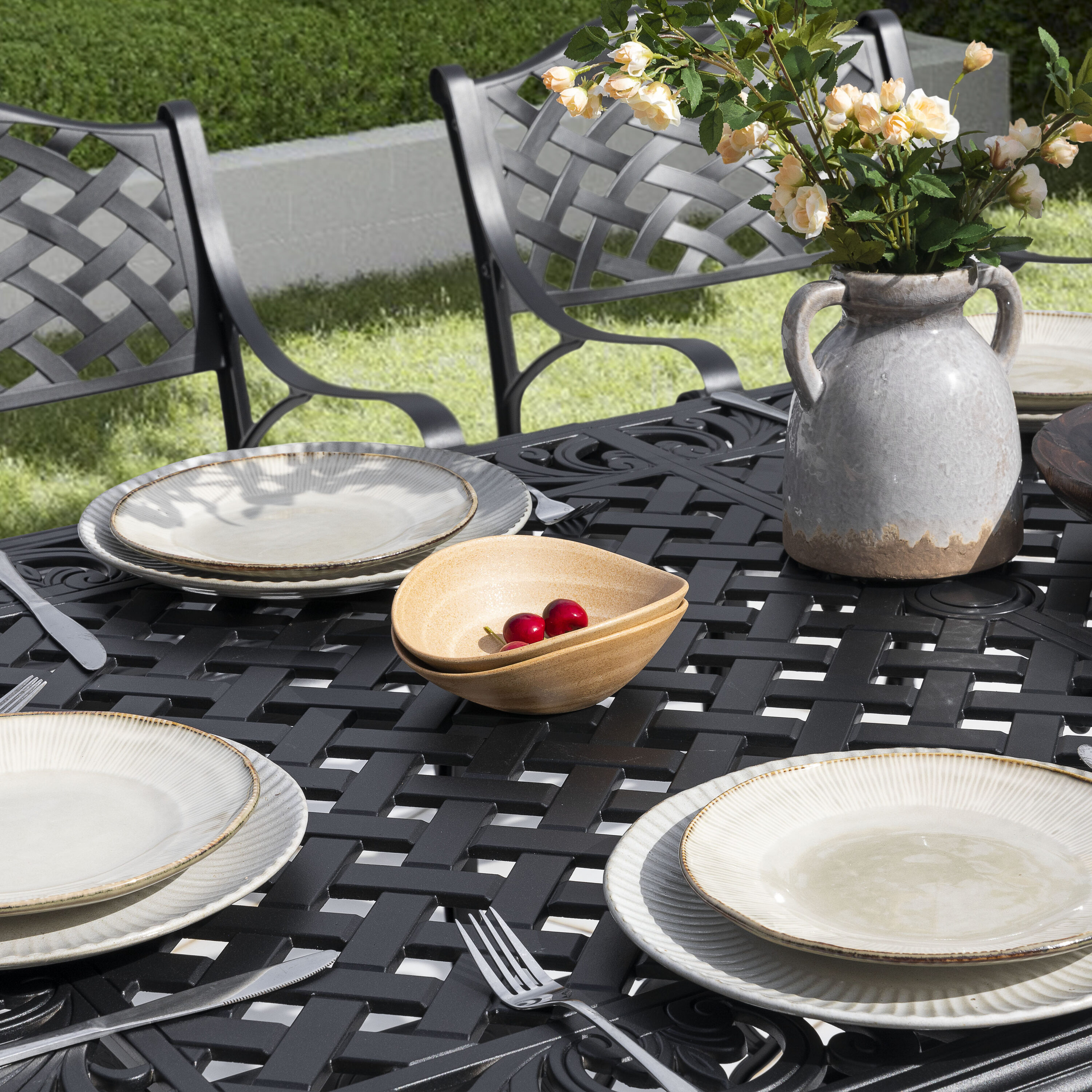 Black and Gold Speckled Cast Aluminum 6-Person Patio Dining Set
