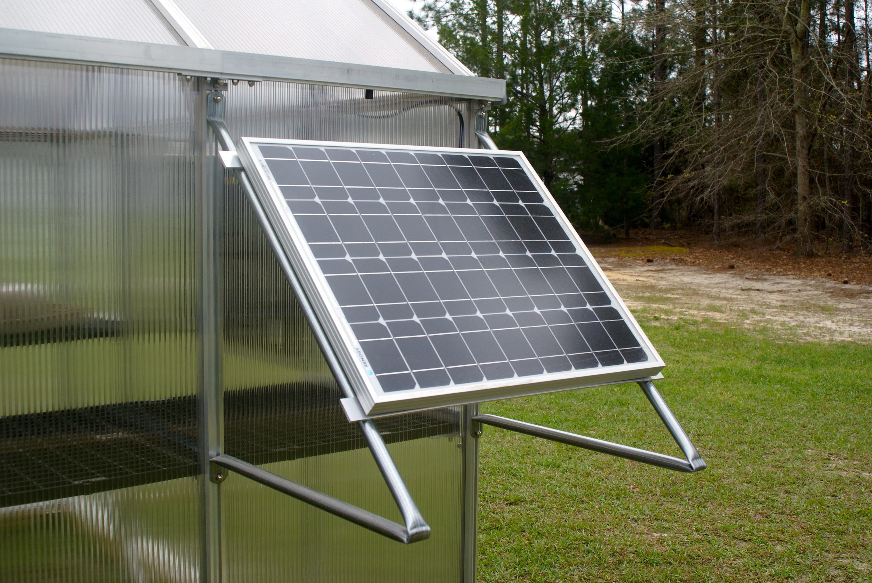 Greenhouse Solar Vent 100 by Smart Garden 