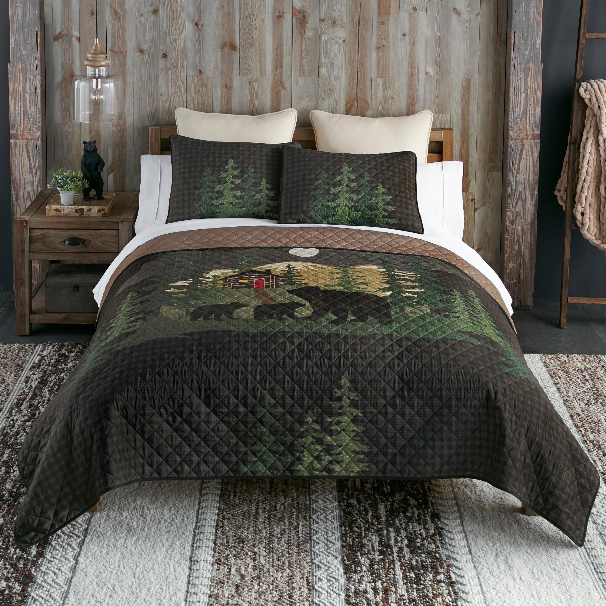 Donna Sharp 3 -Piece Black and Green Queen Quilt Set
