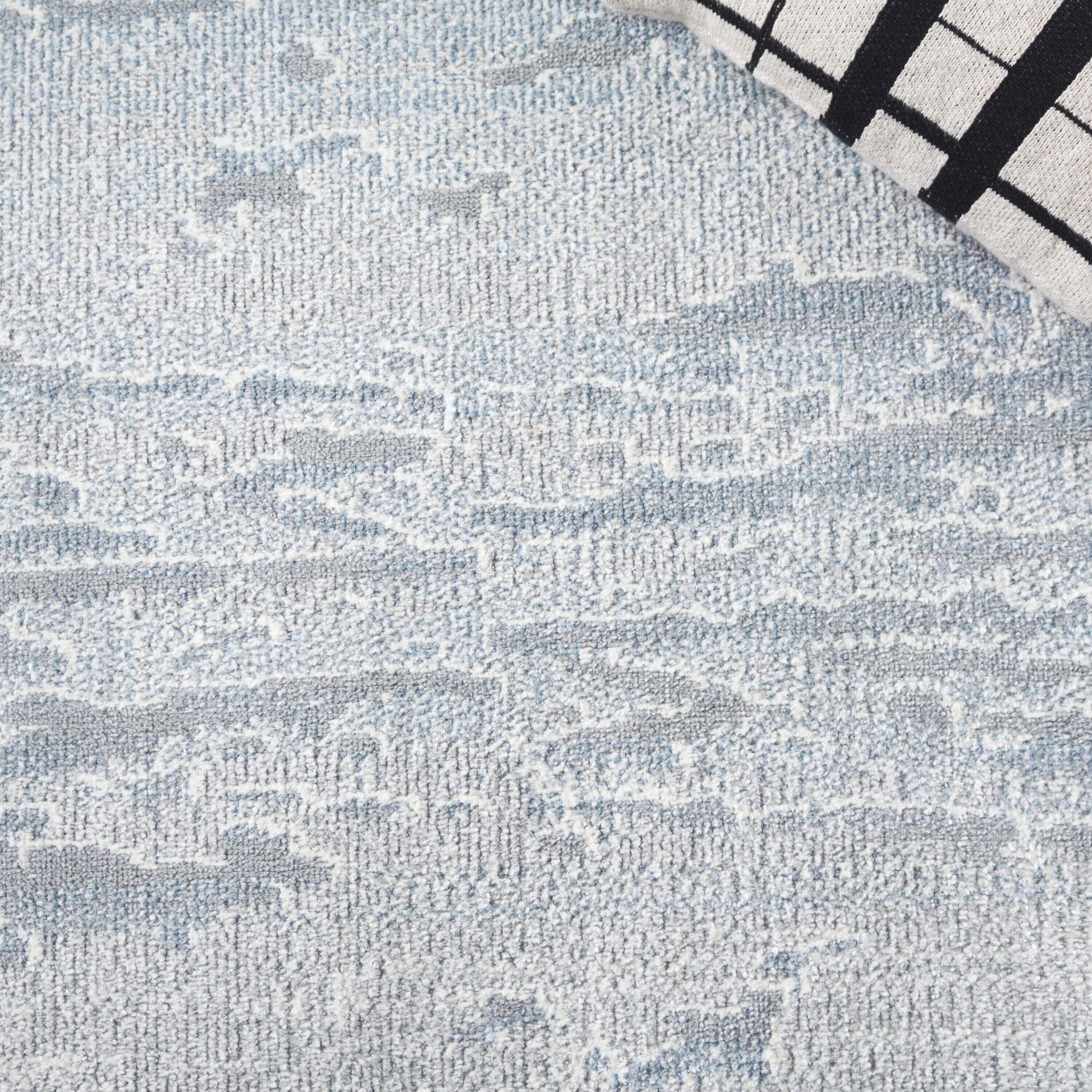 Safavieh BLR244M-9 rugs - View #4