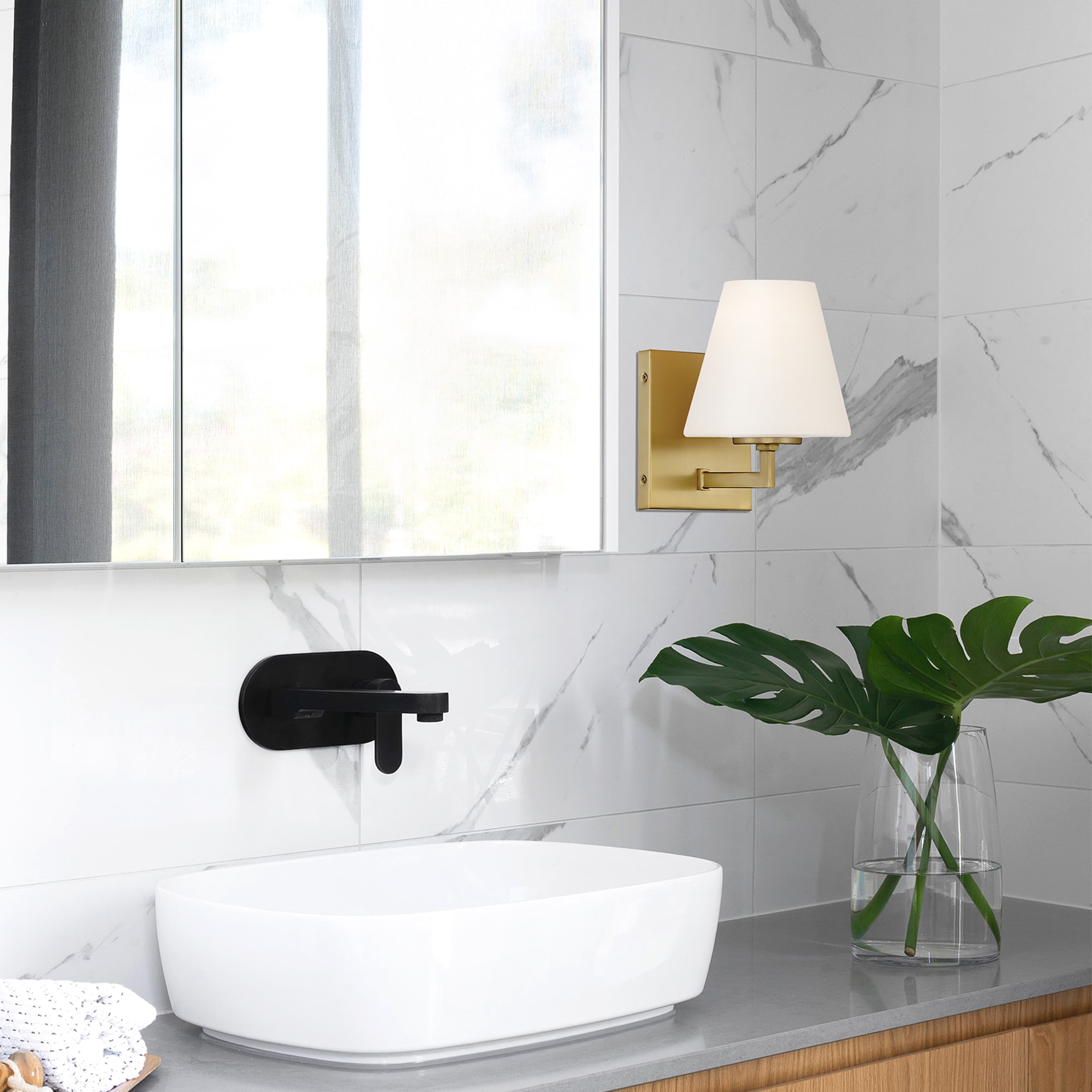 Designers Fountain D255M-WS-BG Palmyra 6.5-in W 1 -Light Brushed Gold Mid-century Wall Sconce