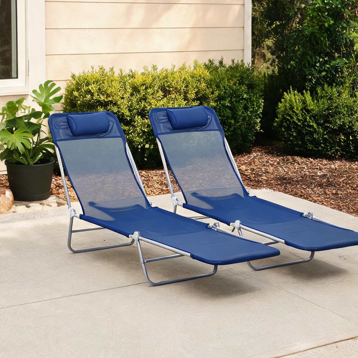 Watnature - Steel folding sun lounger set of 2 with mesh seat reclining back and pillow in soft blue