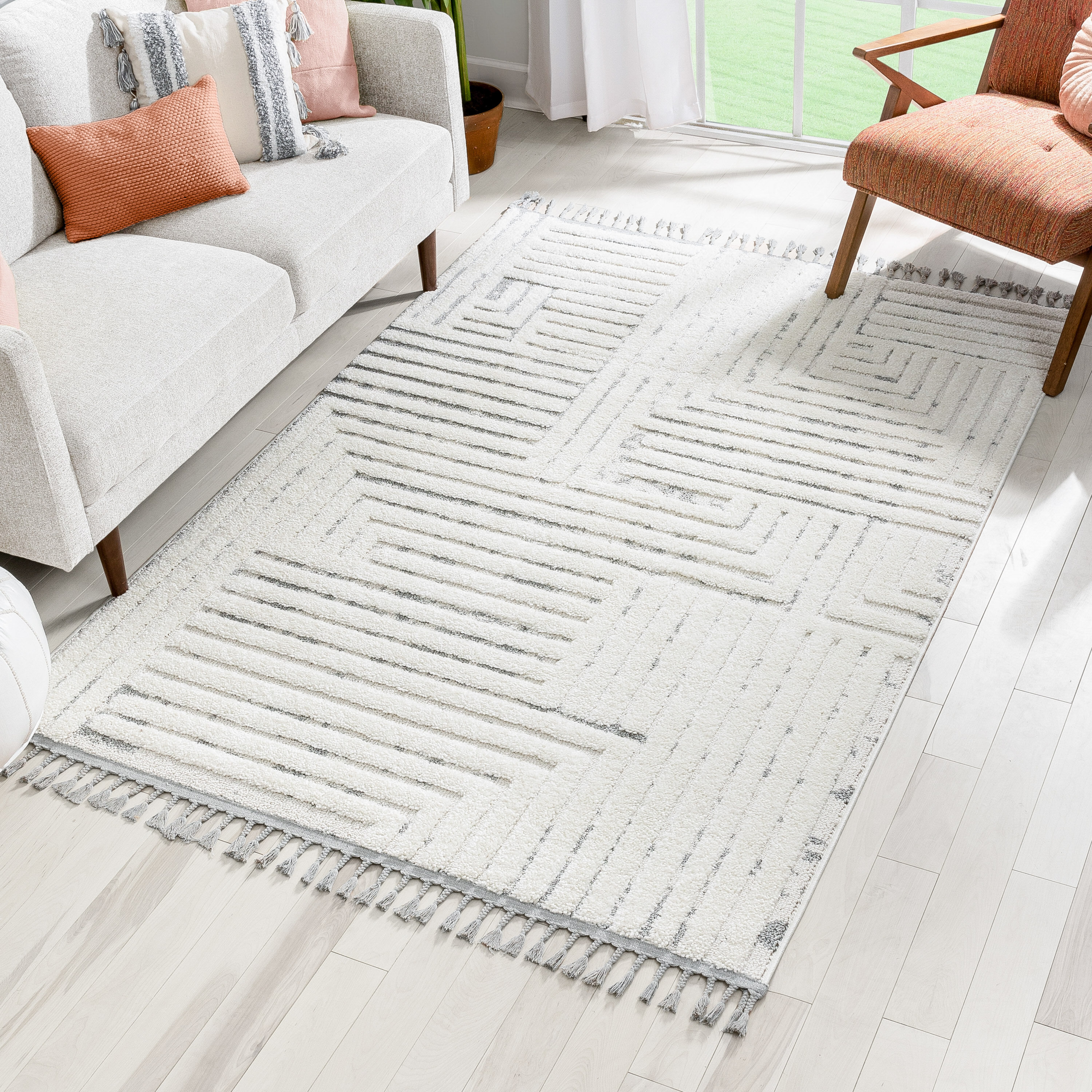 Salem Gianna Gray and Cream Geometric High-Low Area Rug