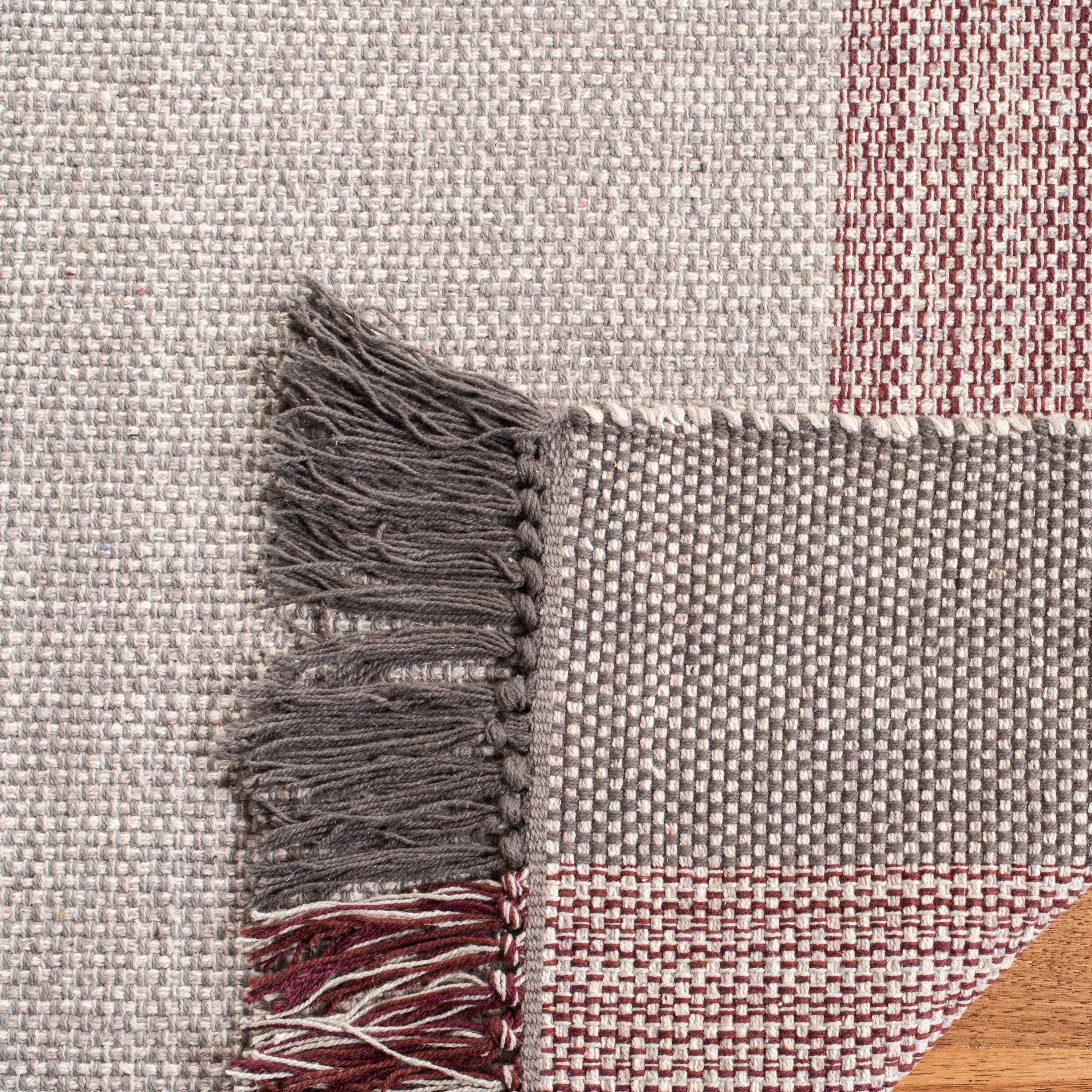 Safavieh MTK301S-27 rugs - View #4