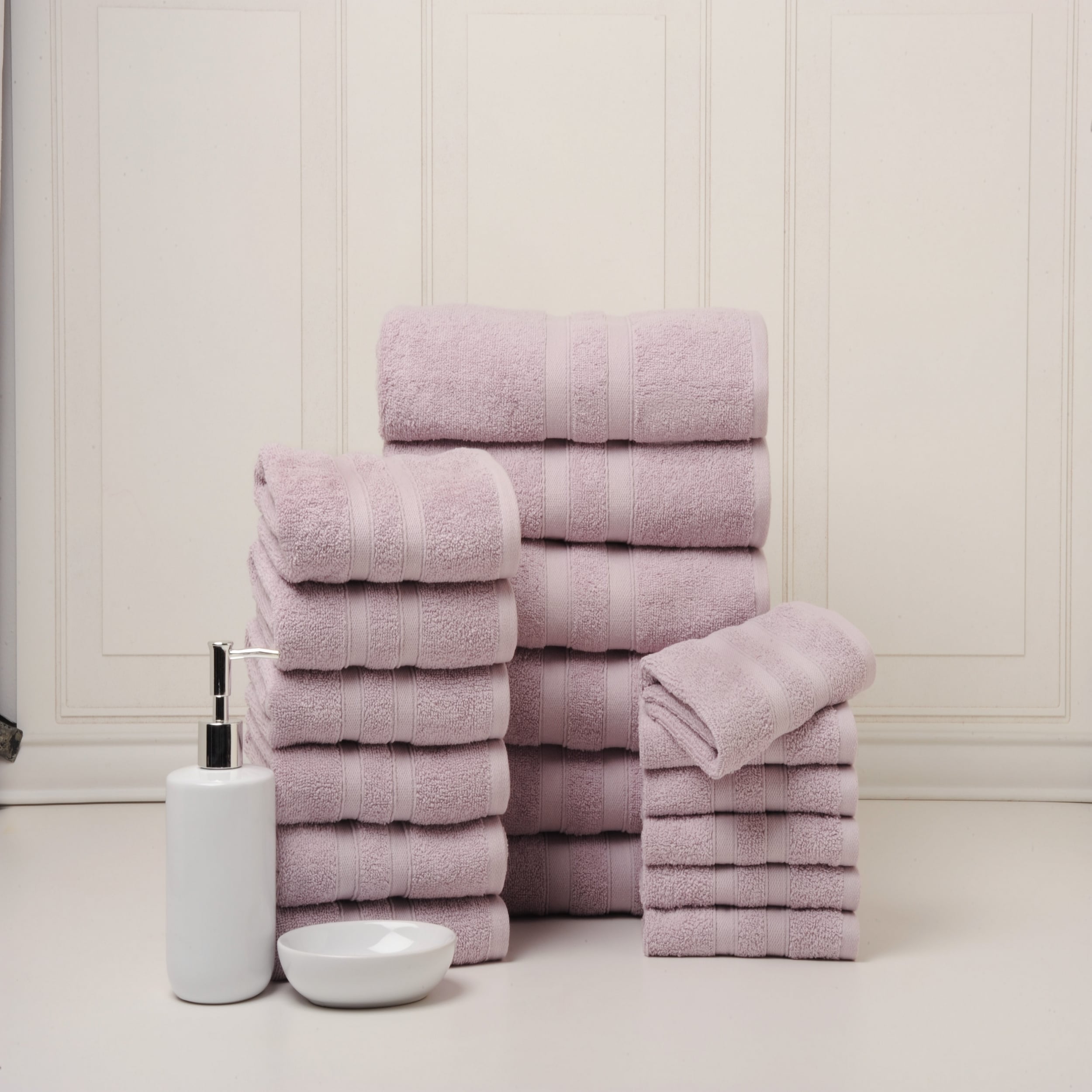 Bibb Home Indulge yourself in spa like luxury with this luxurious six-piece towel set by Bibb Home. The set is made of 100% Egyptian cotton known for its softness, absorbency, and durability. Zero twist cotton loops give you a more luxurious, spa-like experience