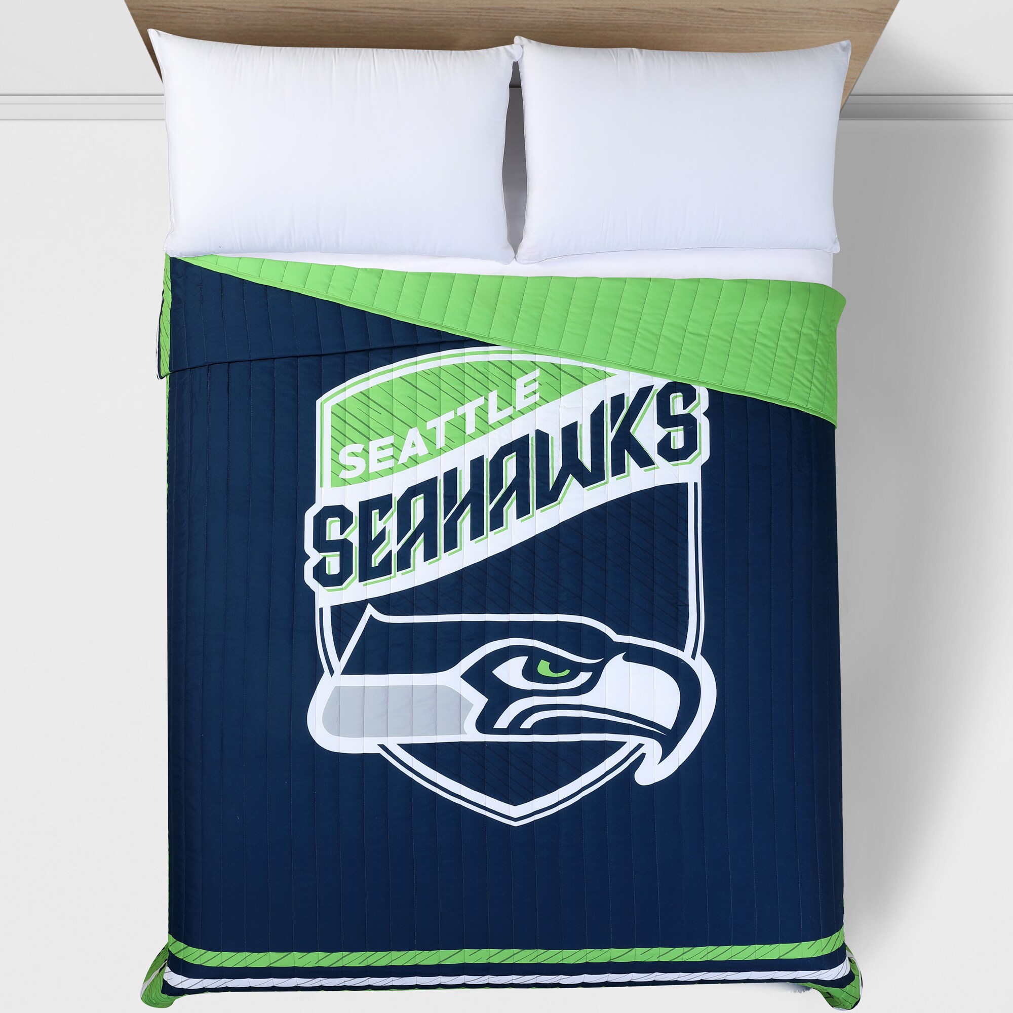 Cathay Sports Seattle Seahawks College Navy/Action Green 82-in x 90-in  Blanket in the Blankets & Throws department at