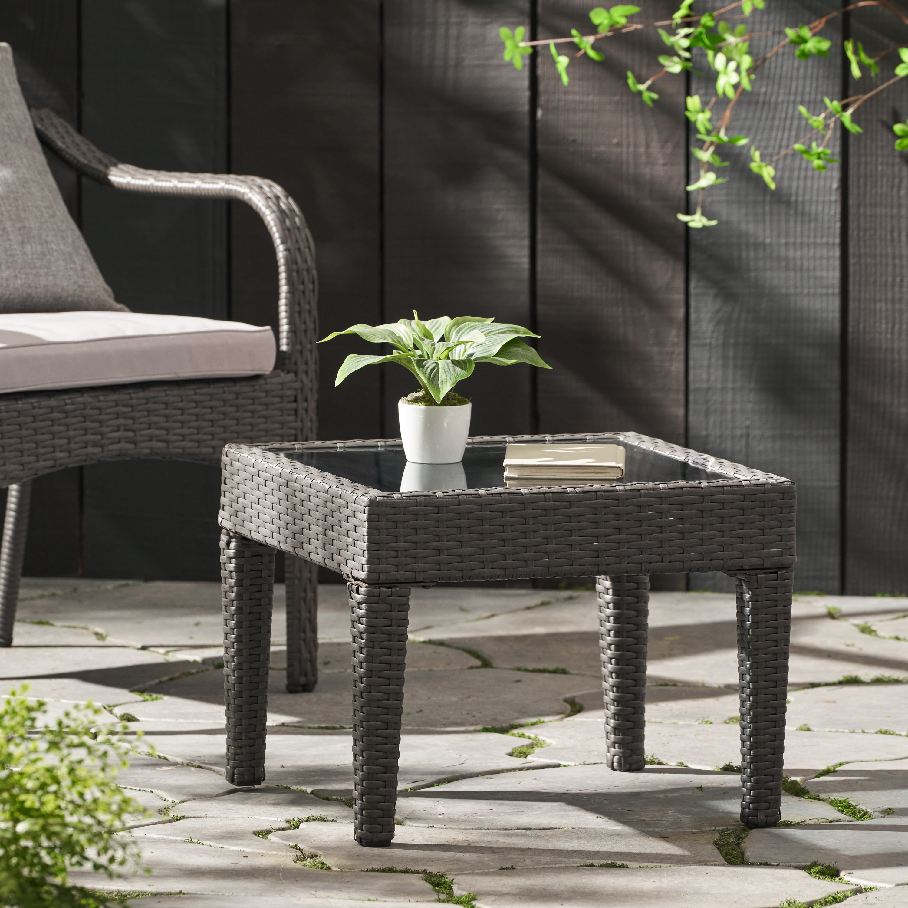 Moda Furnishings MD57090 Rustic Respite Square Wicker Coffee 20-in W x 20-in L