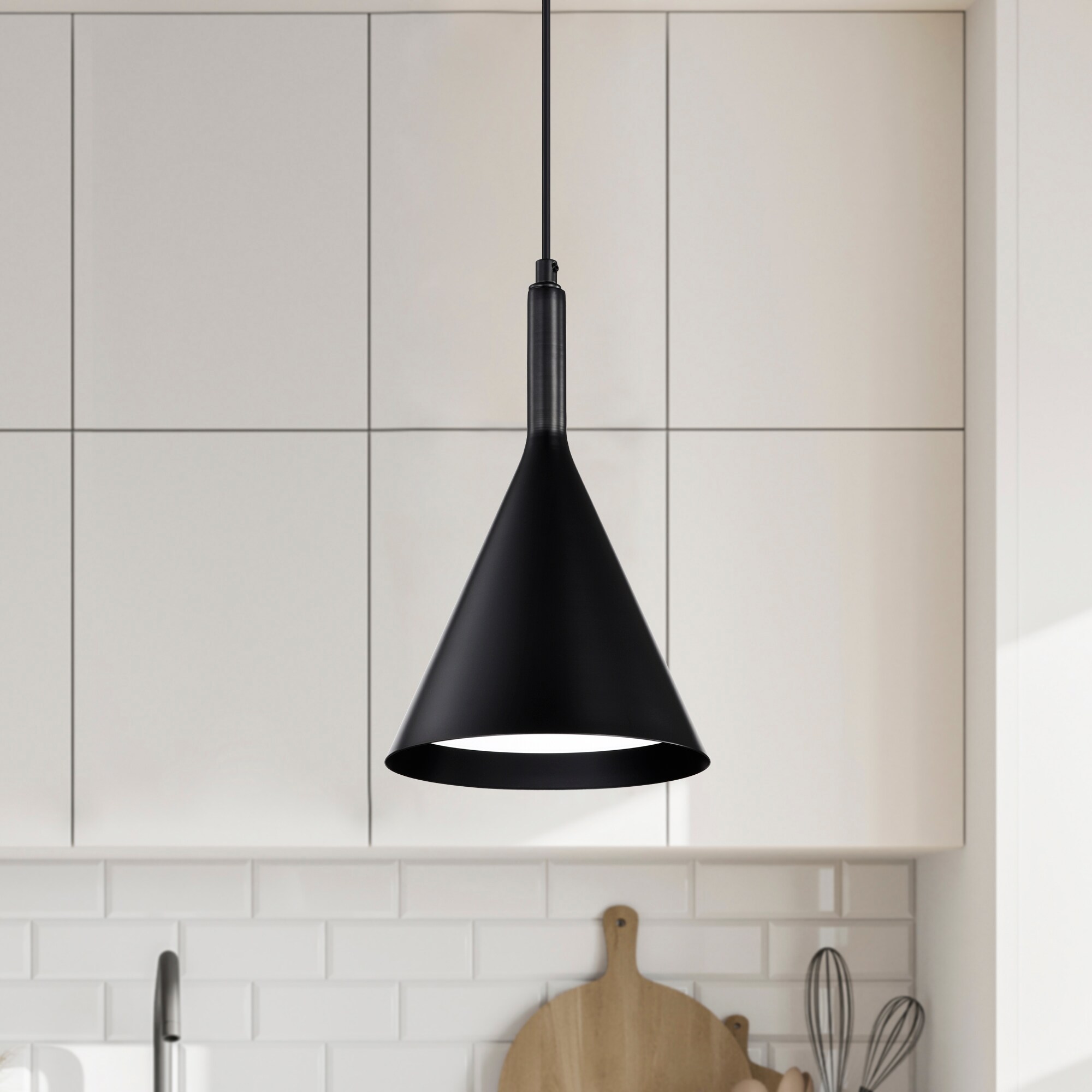 Edvivi EPJ3705BK Carson Black Farmhouse Cone Mini Hanging Pendant light