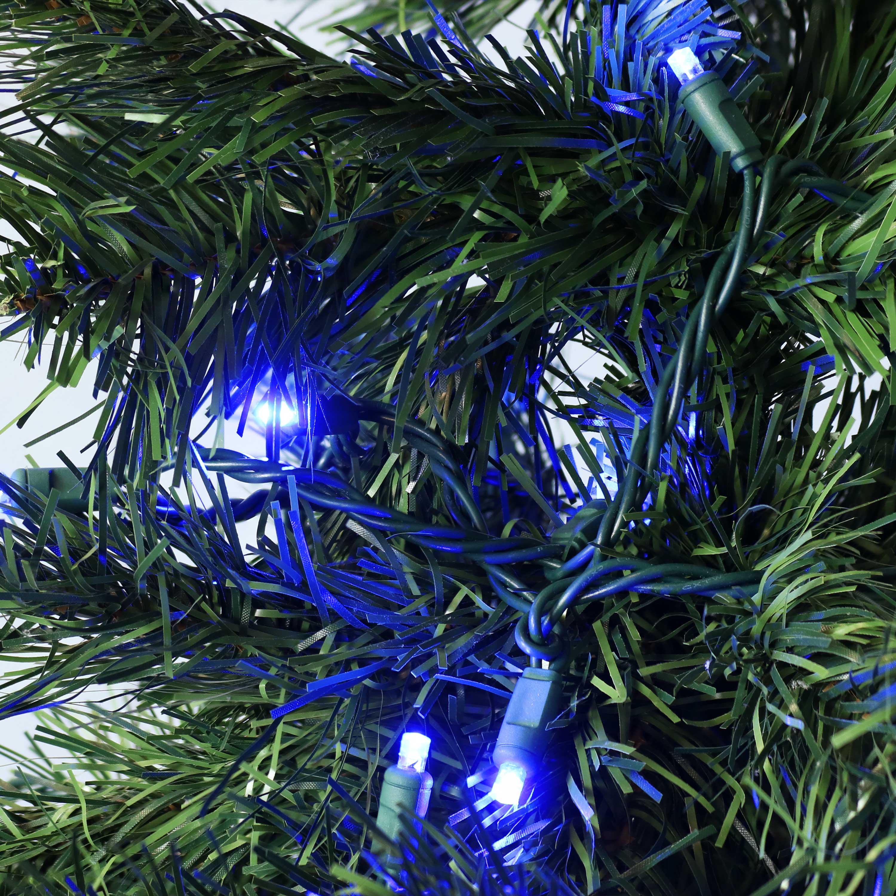 Sunnydaze Decor 70-Count 22-ft Blue LED Plug-In Christmas String Lights ...