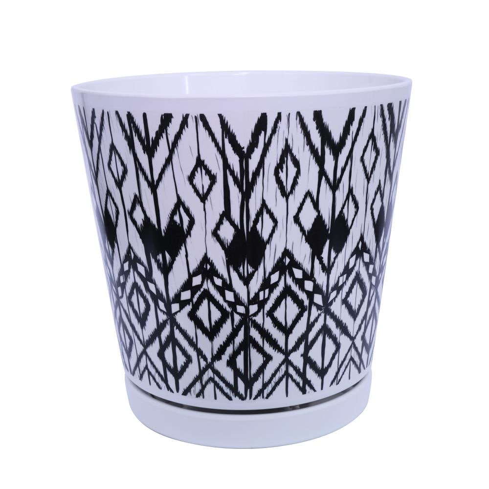MPG Planters MM8161BWI Round 8.75-in W x 9-in H Multiple Colors/Finishes Mixed/Composite Planter