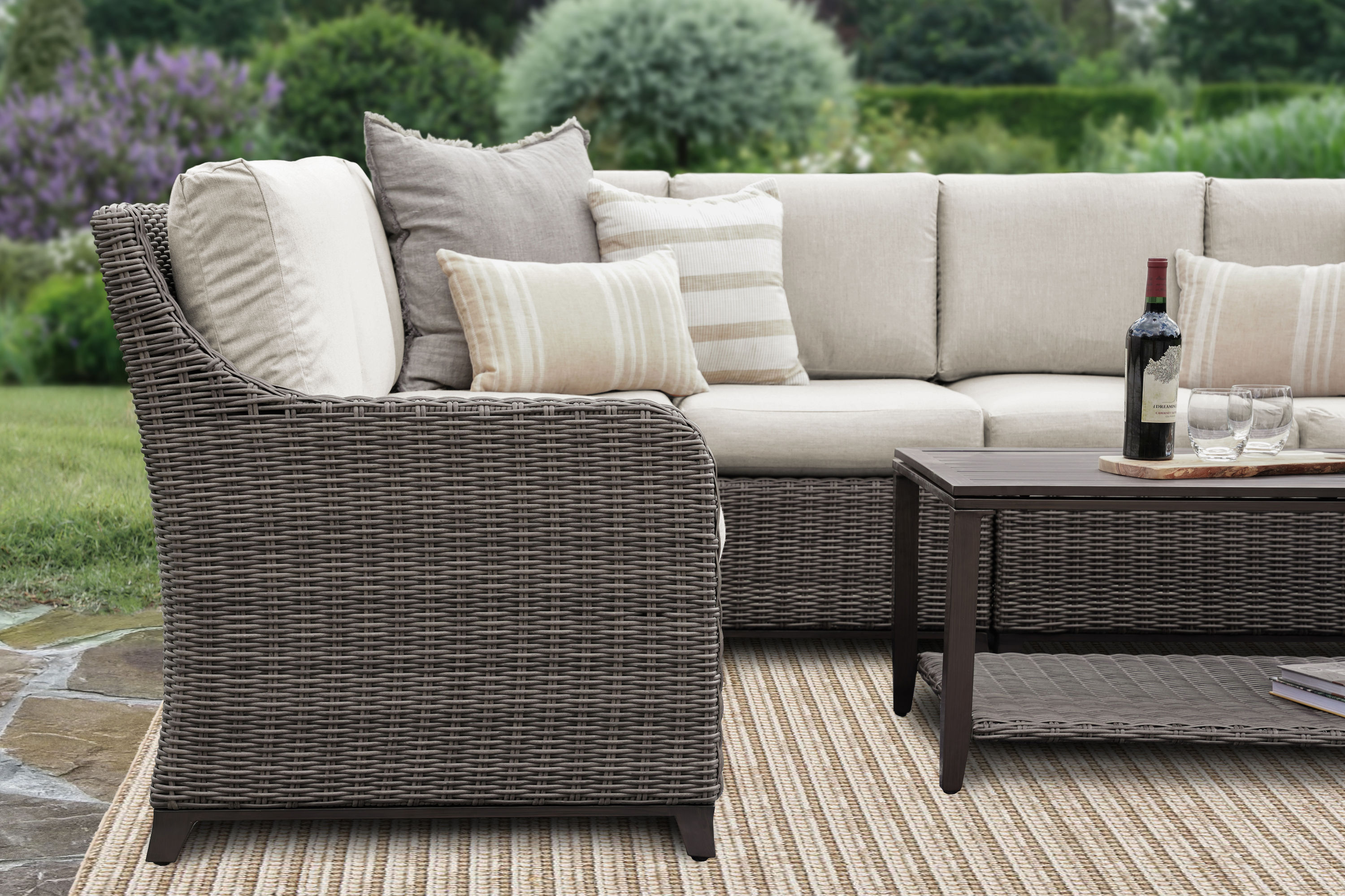 Leisure Made 254988-CAS Patio-Sofas-Daybeds - View #2