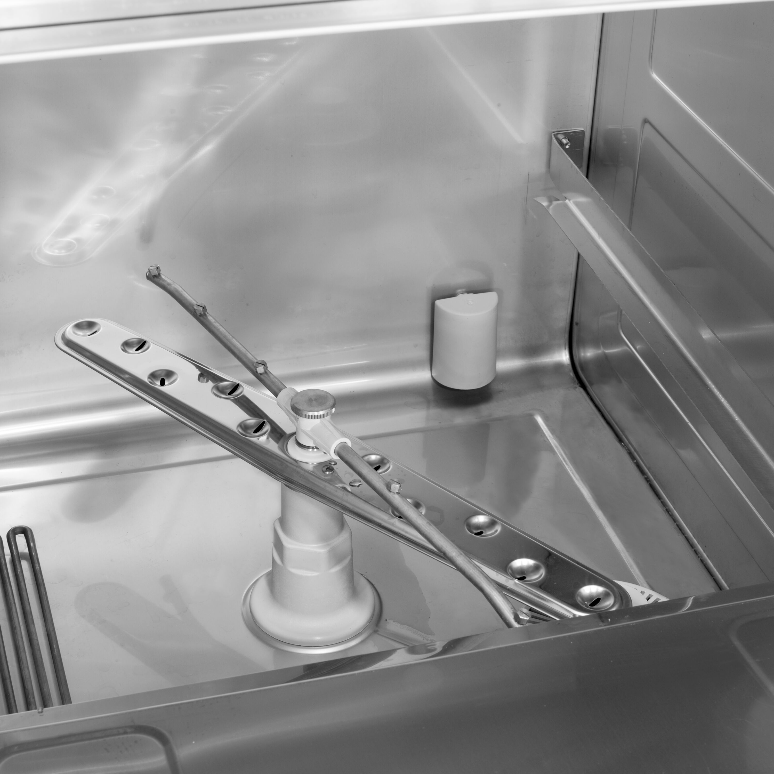 BLAKESLEE UC-18-3 Commercial-Dishwashers - View #5