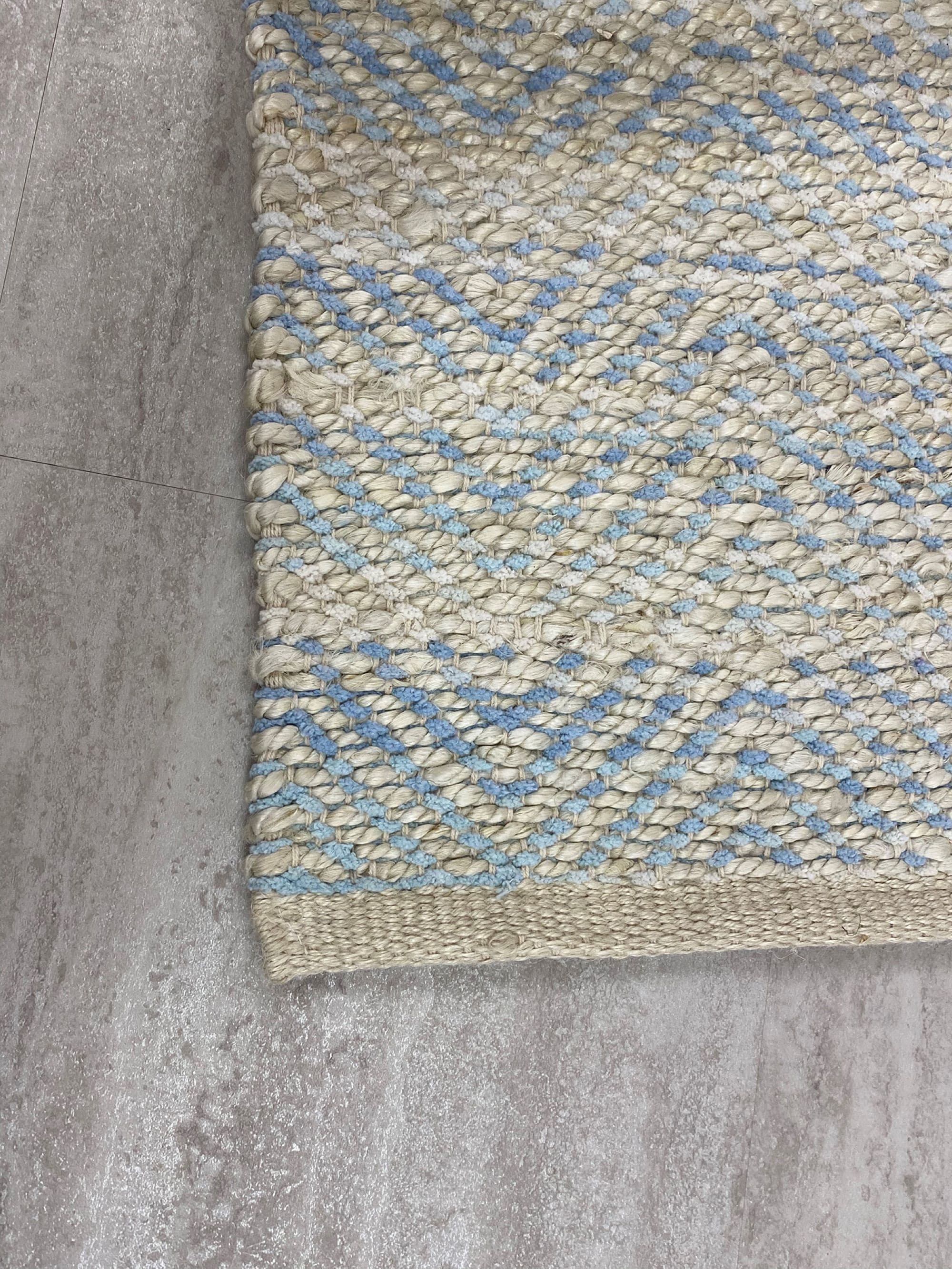 LR Home 4739A9084934J8 rugs - View #3