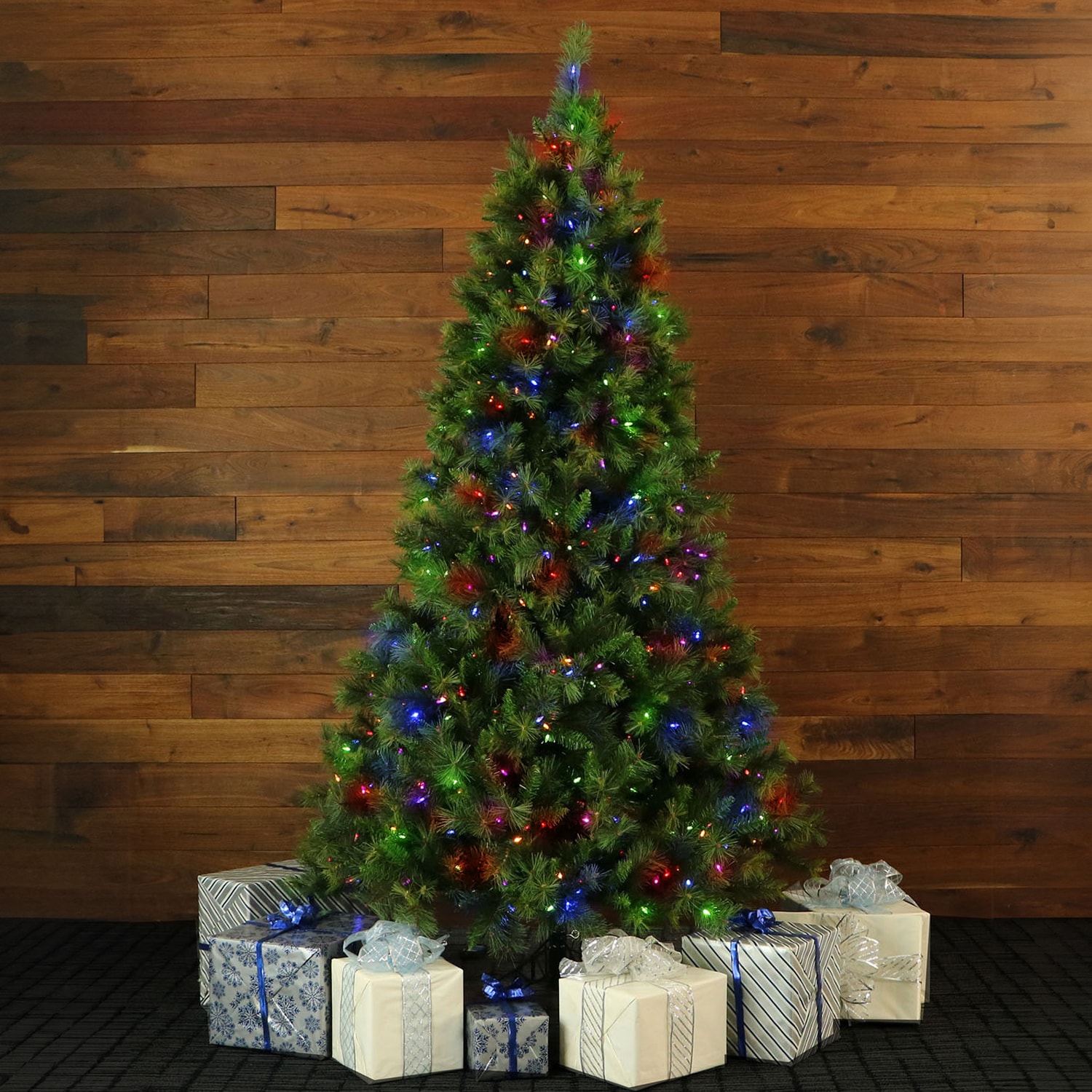 Fraser Hill Farm FFCM075-6GREZ Artificial-Christmas-Trees - View #12