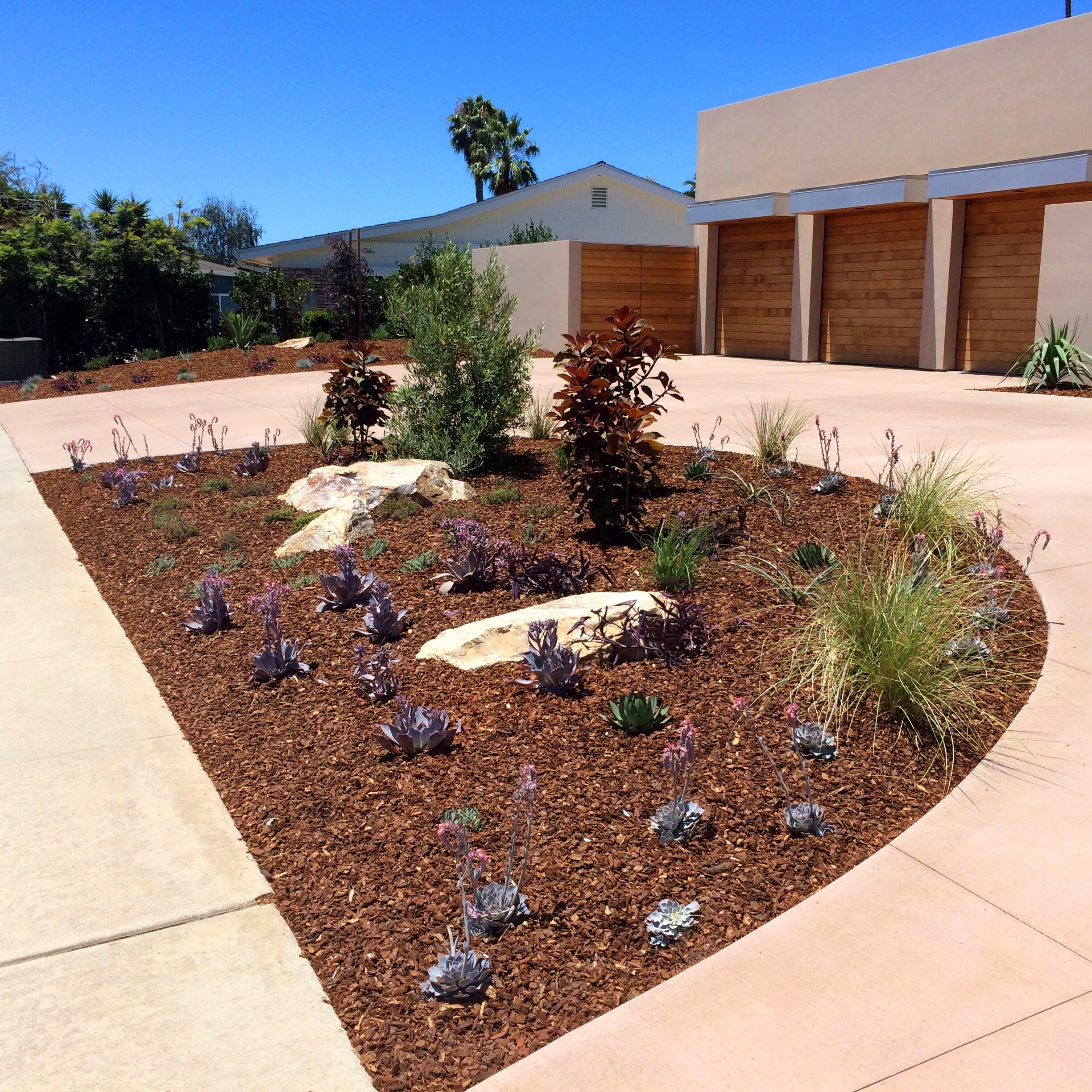 Yard Elements 02-0428 Bulk-Mulch - View #2