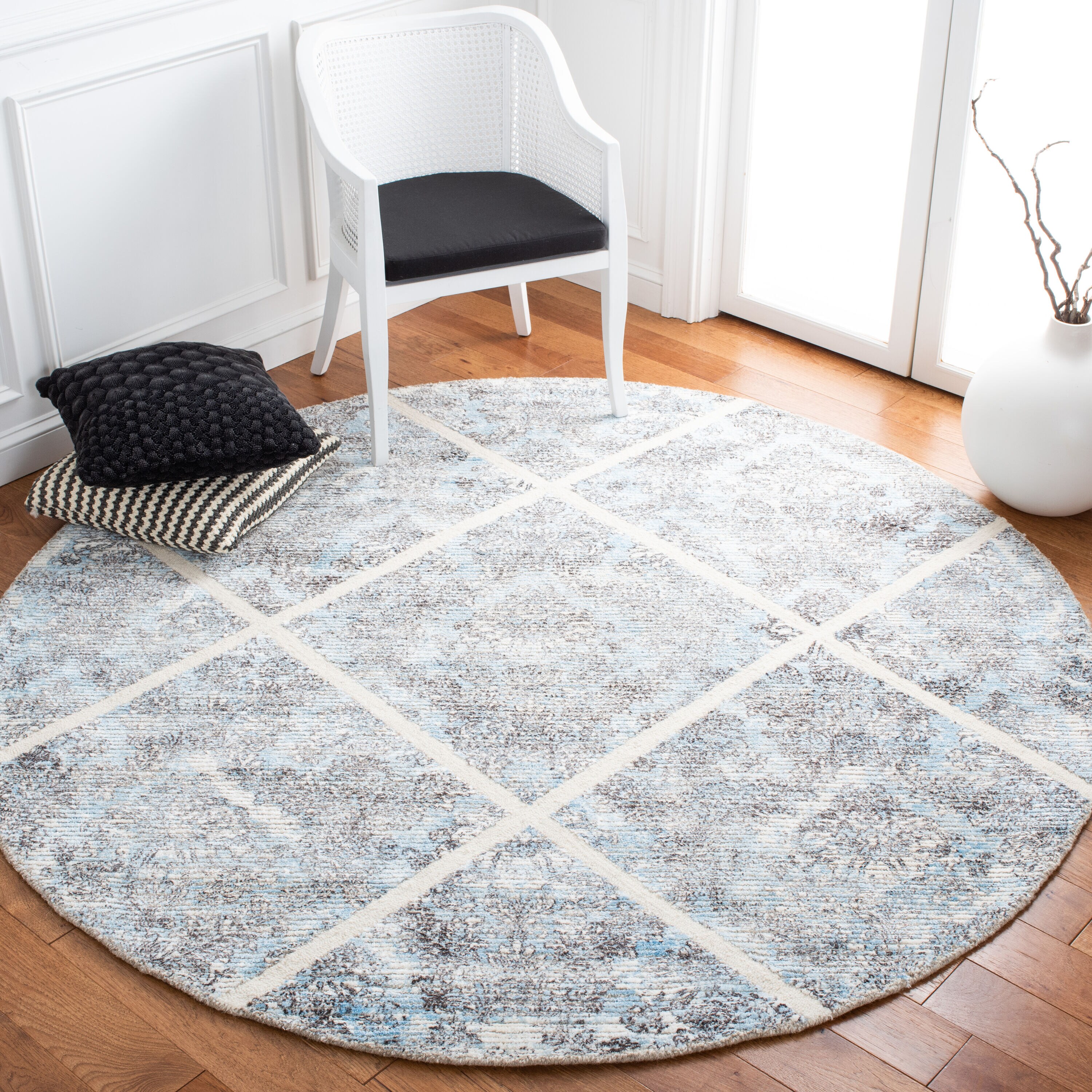  Artistry 667 Ivory/Blue Contemporary 7ft x 7ft Round Rug