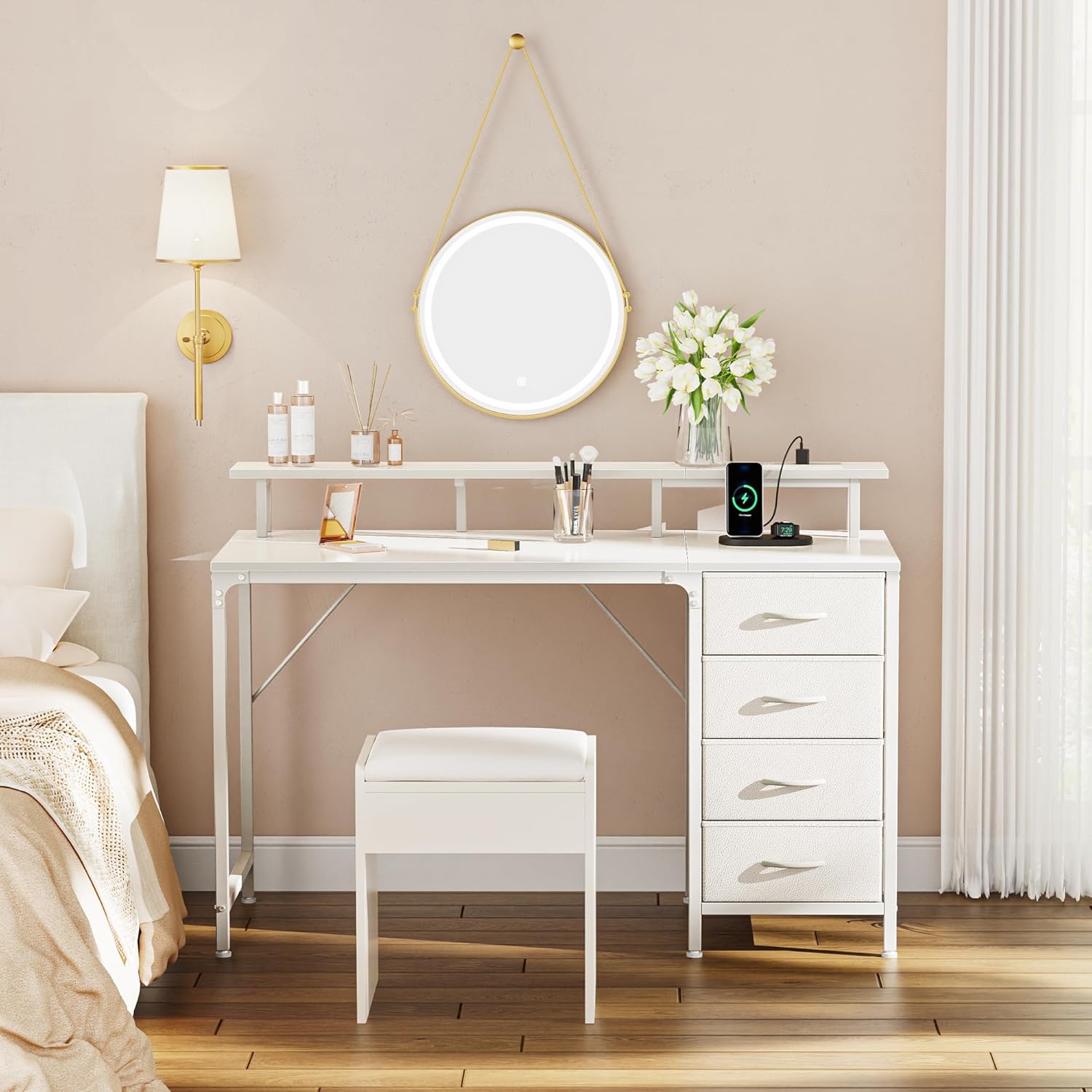 OOU HJ892804 desks - View #2