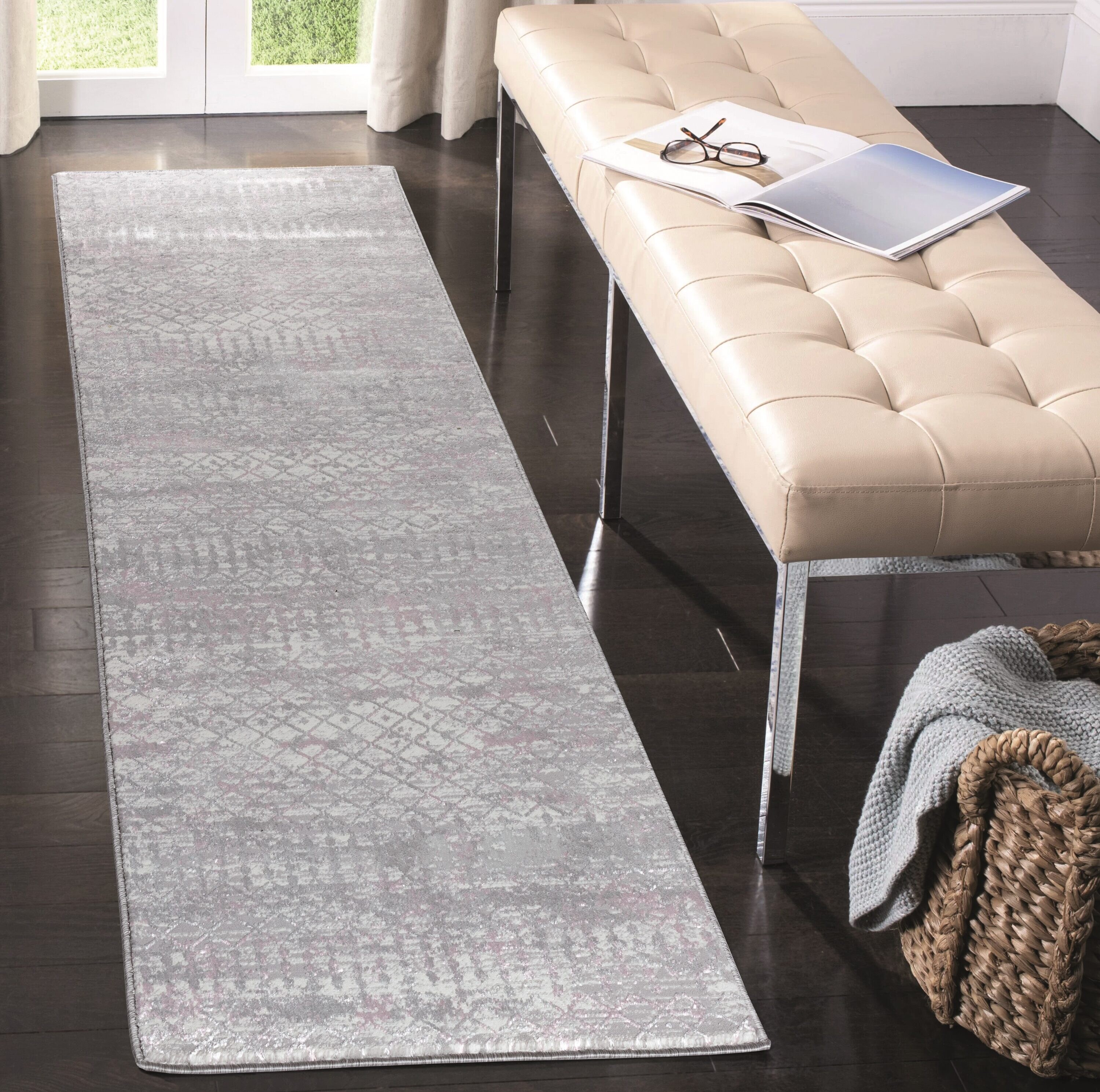 Maz Collection Abstract Geometric Gray and Rose Area Rug - 2' x 3