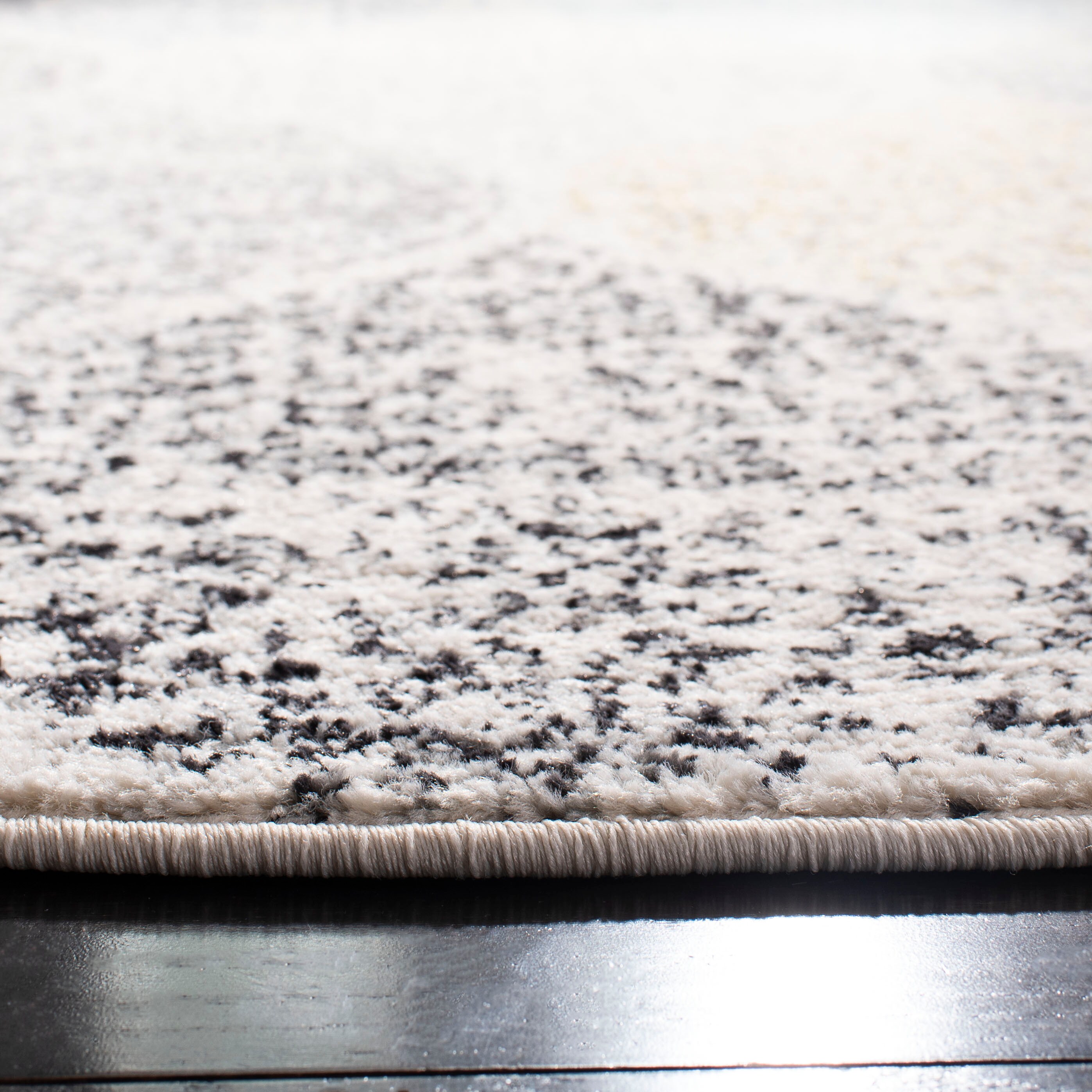 Safavieh MAD604D-7R rugs - View #3